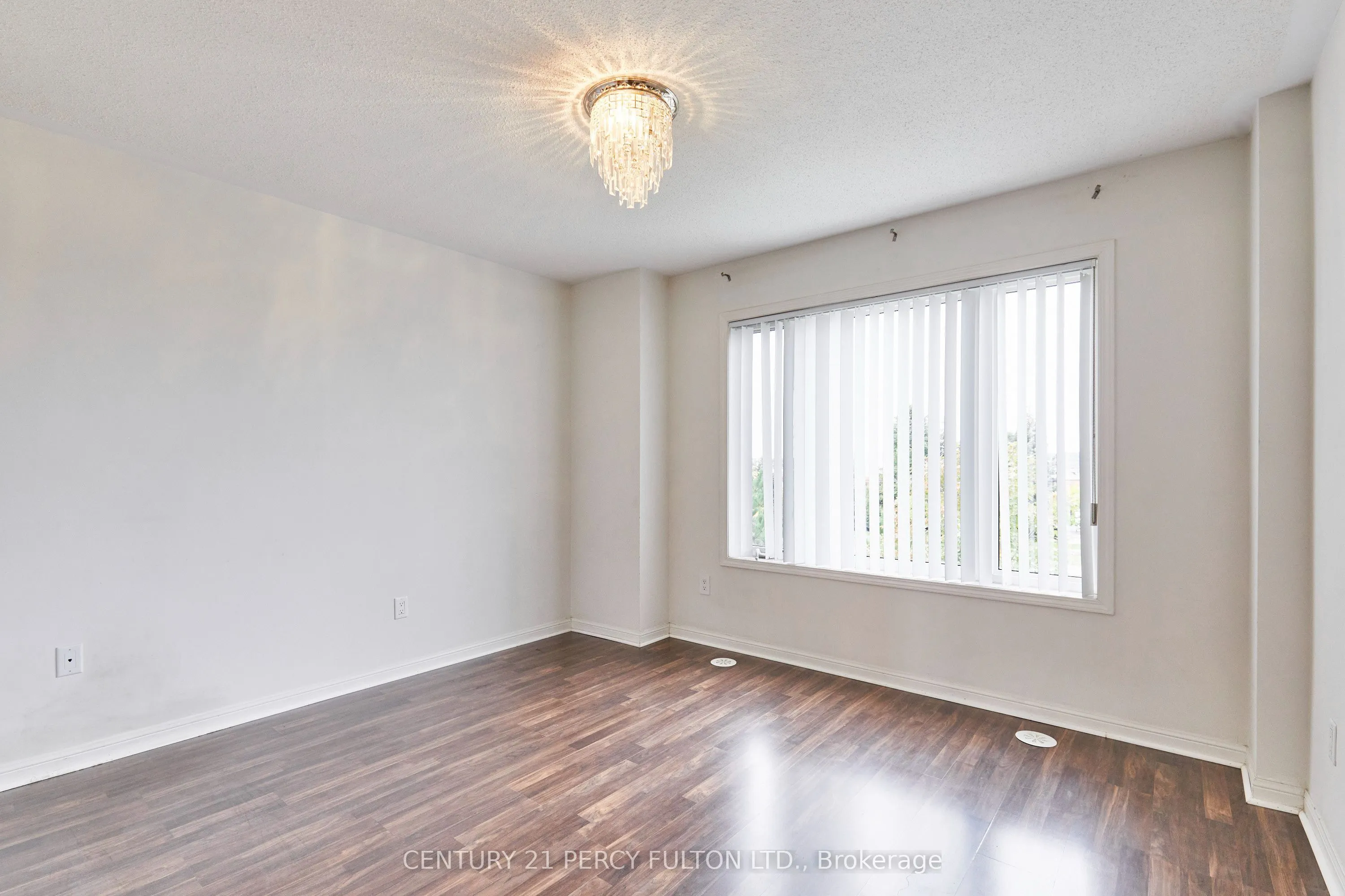 15951 Bayview Avenue #12