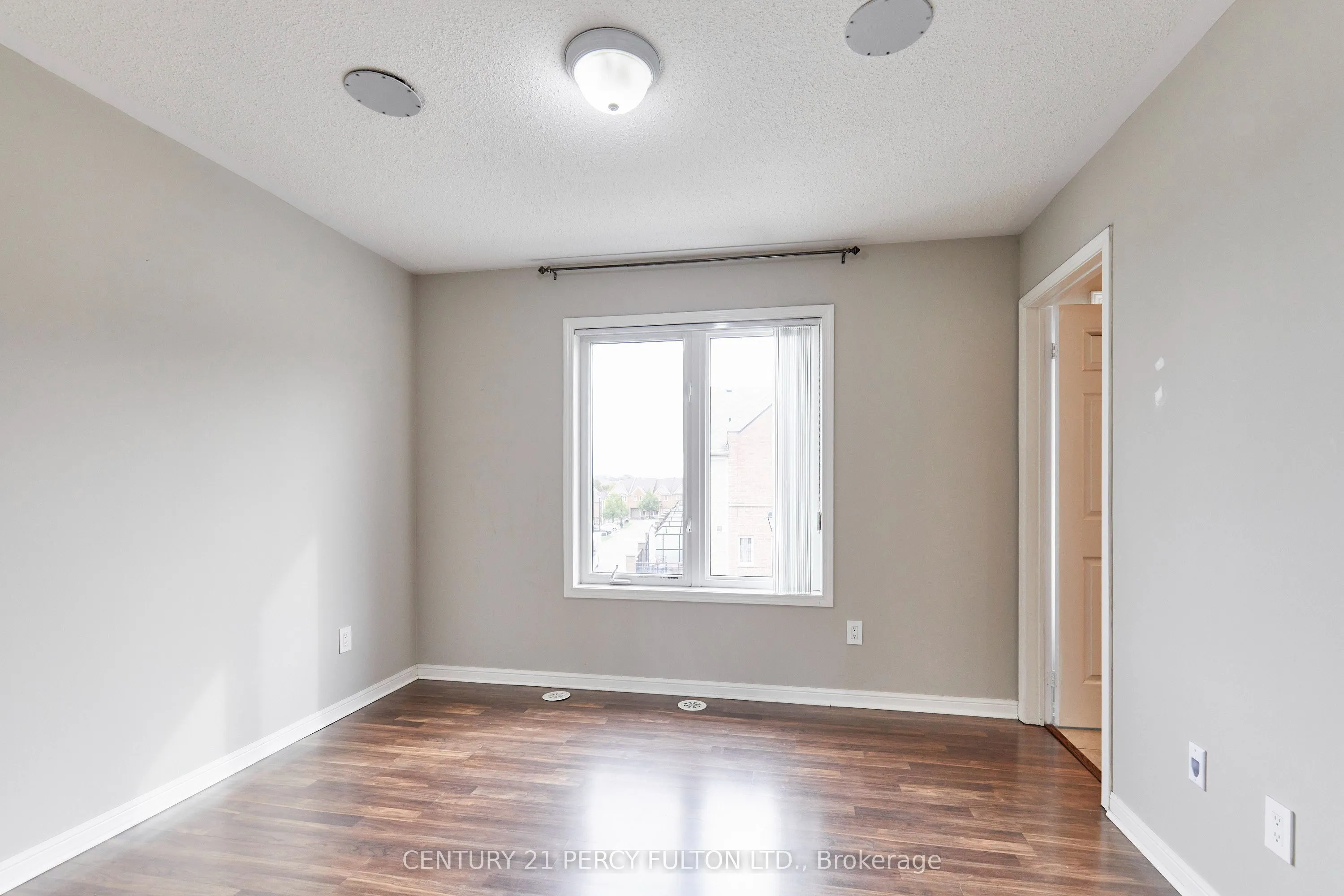 15951 Bayview Avenue #12
