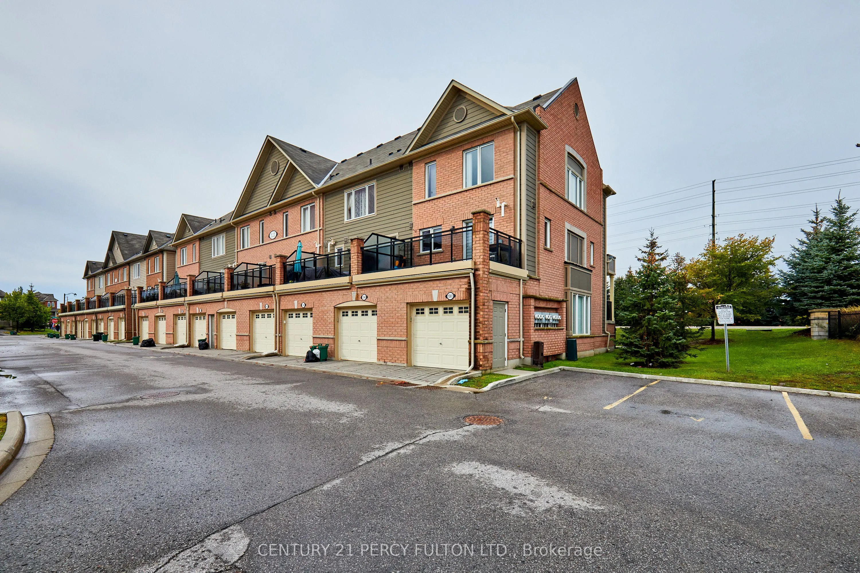 15951 Bayview Avenue #12