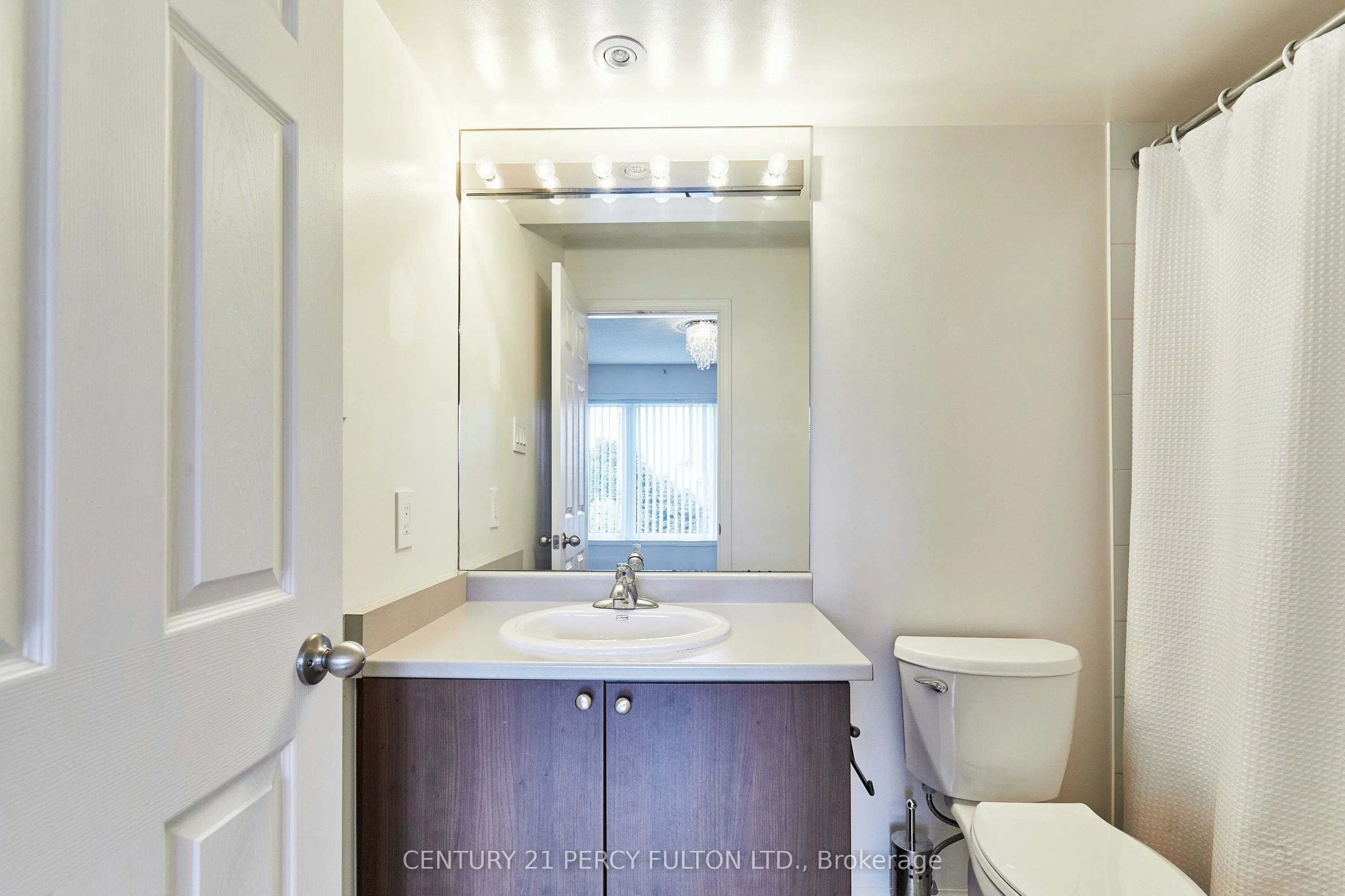 15951 Bayview Avenue #12