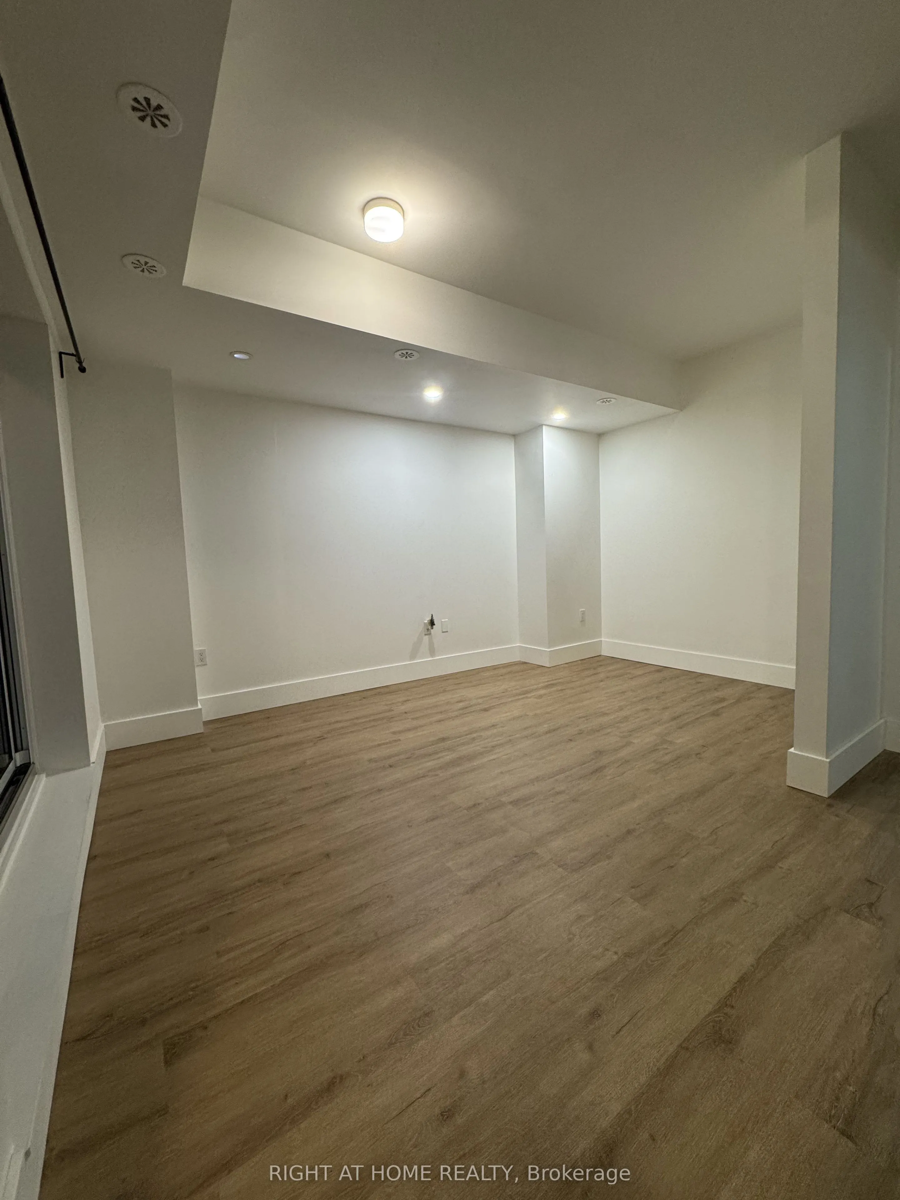 5289 Hwy 7 Street E #701