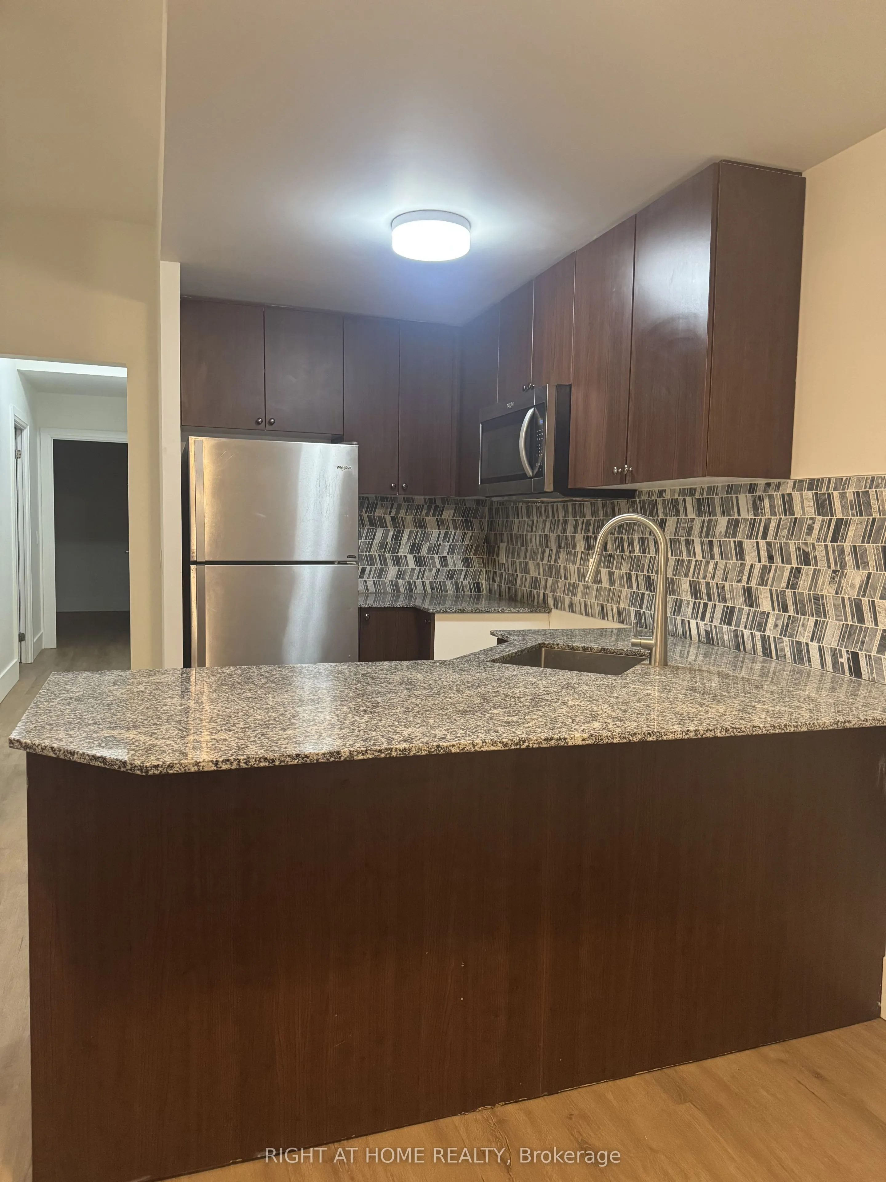 5289 Hwy 7 Street E #701