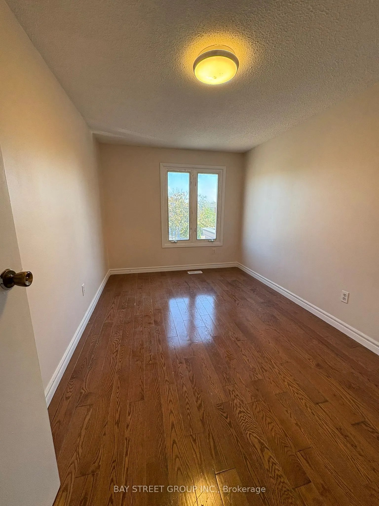 16 Tinti Place