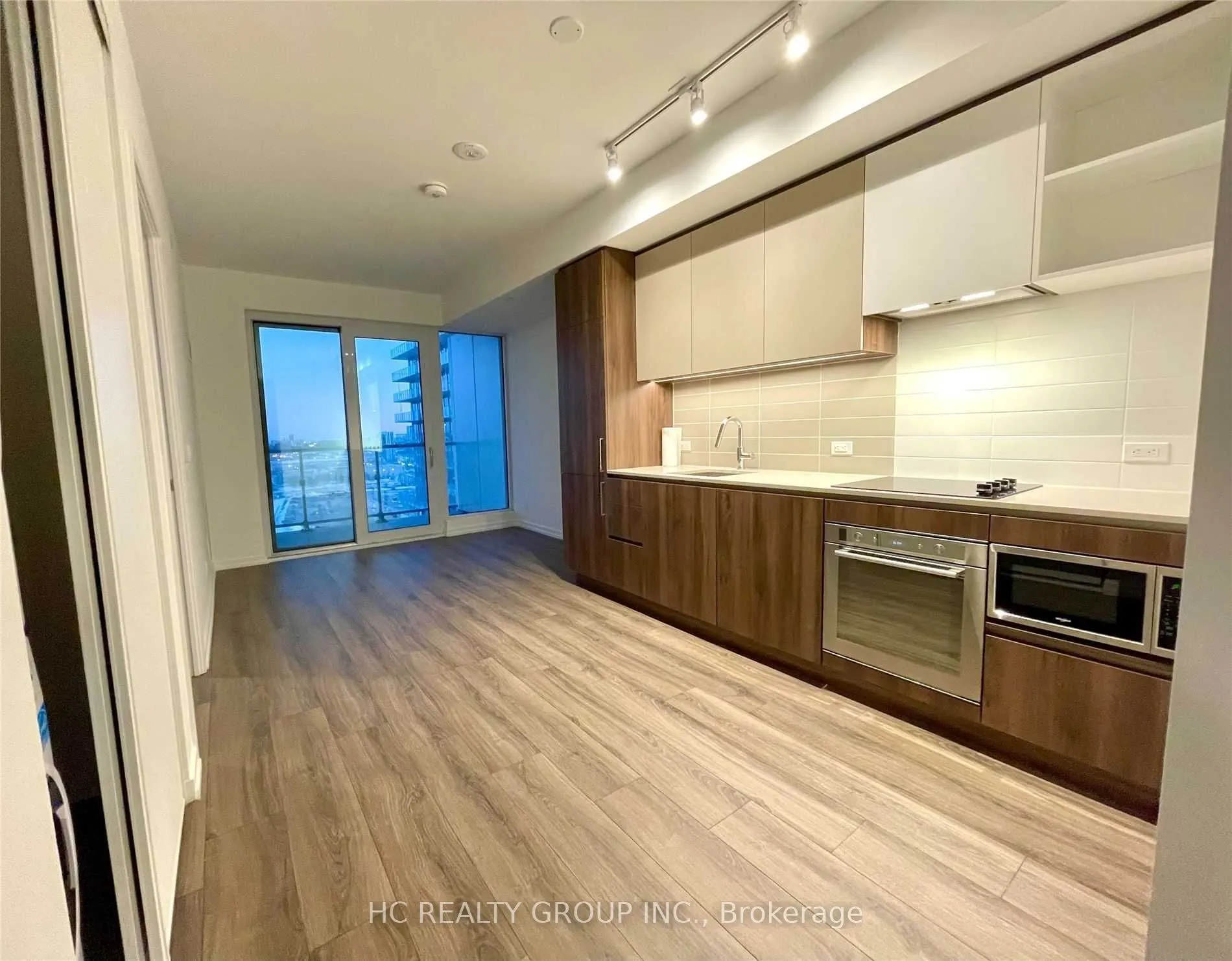1000 Portage Parkway #1507
