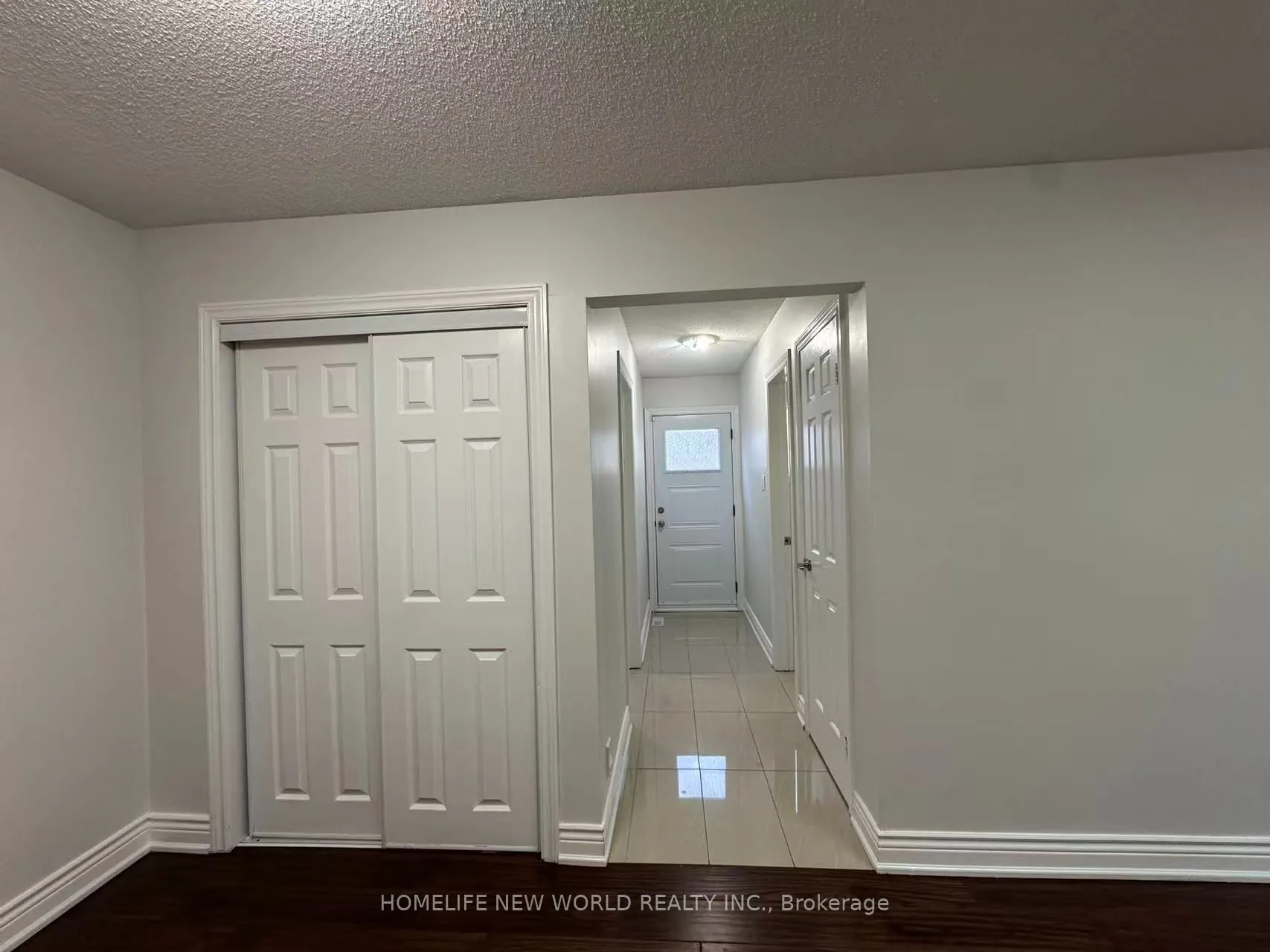 10 Epping Court