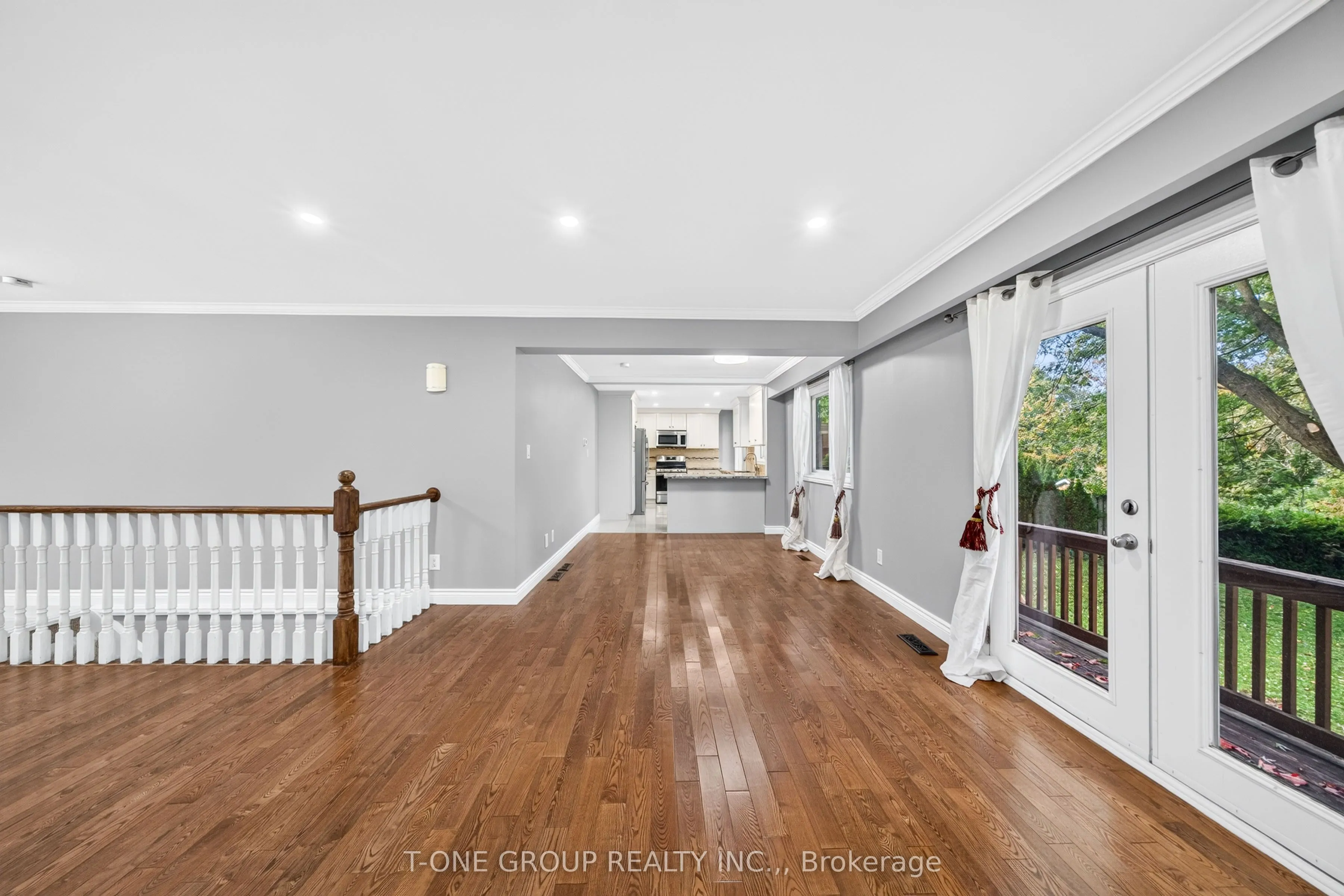 70 Hamilton Drive