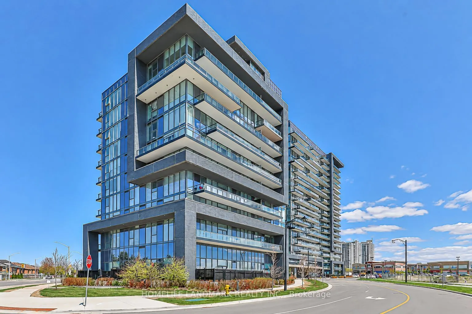 10 Gatineau Drive #210