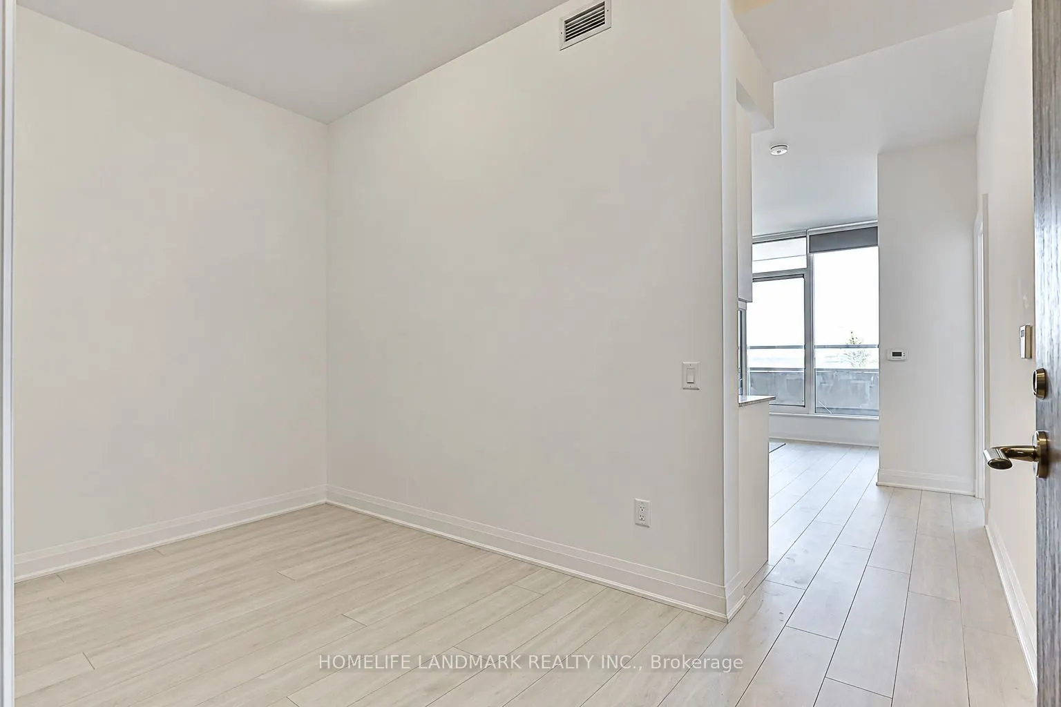 10 Gatineau Drive #210