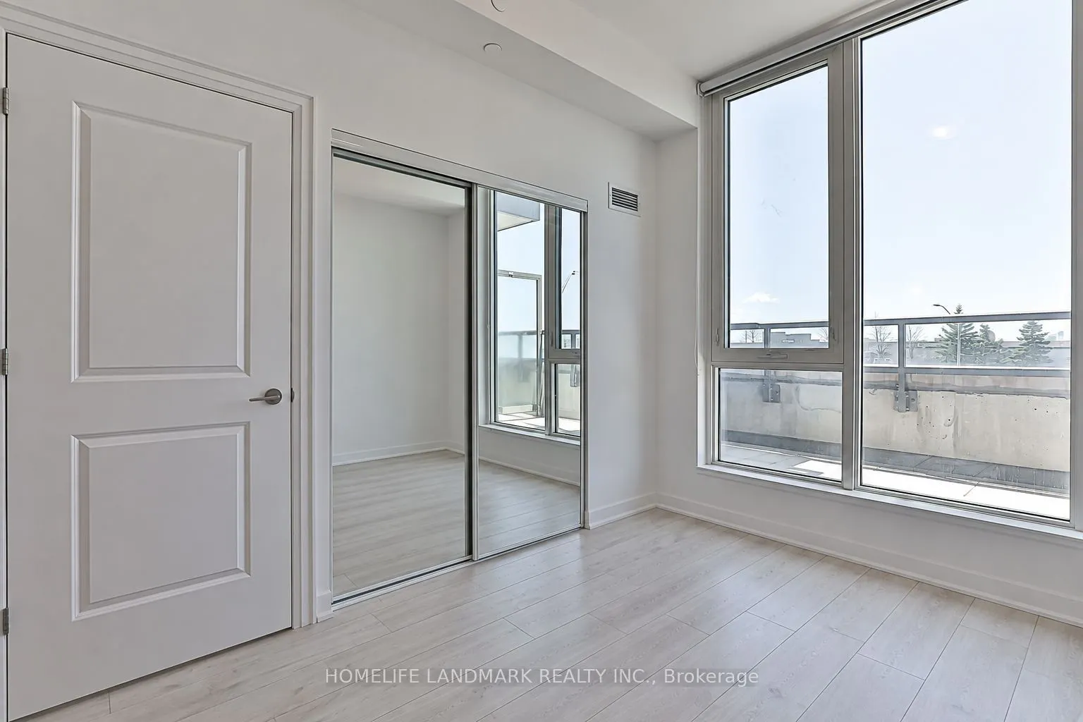 10 Gatineau Drive #210