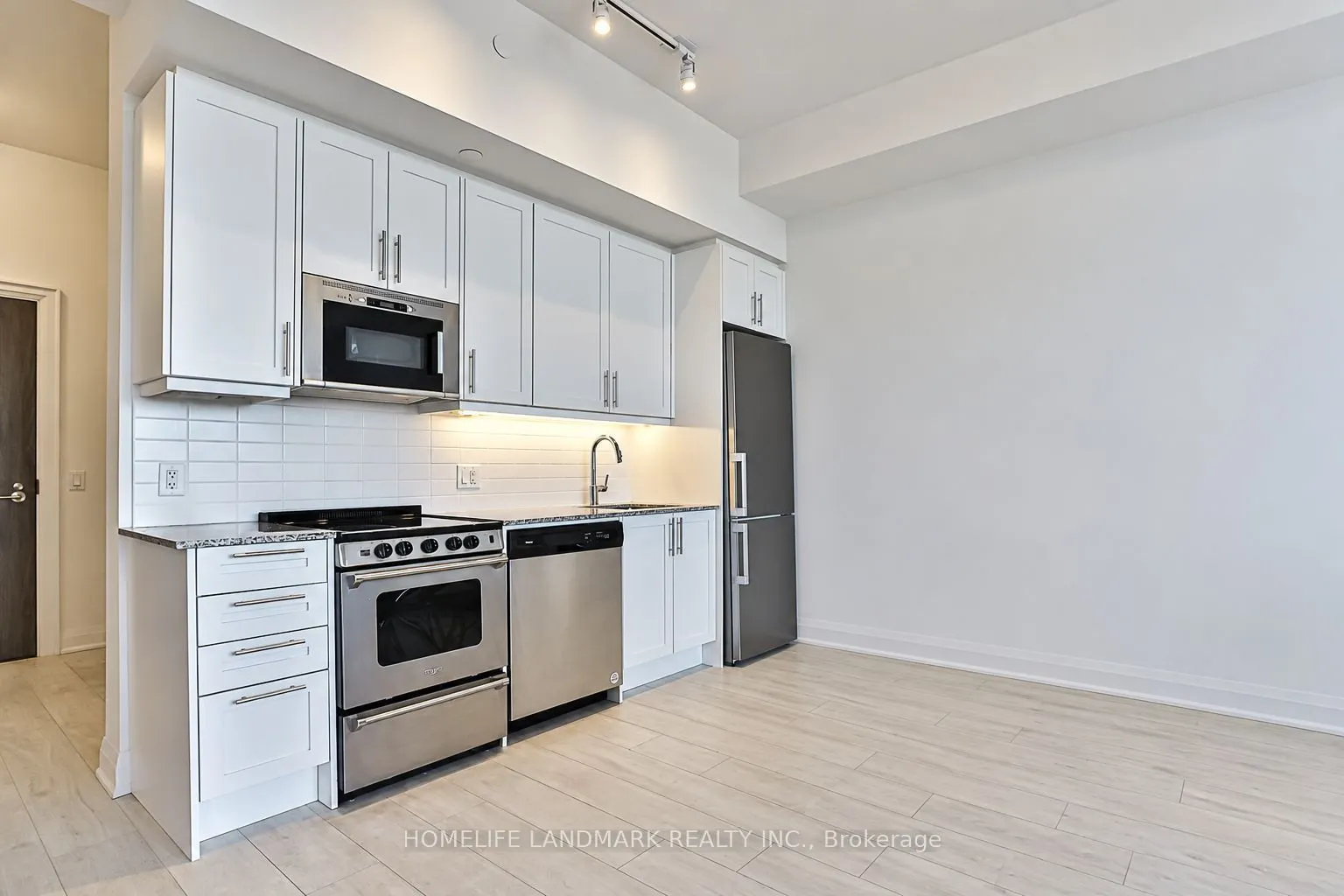 10 Gatineau Drive #210
