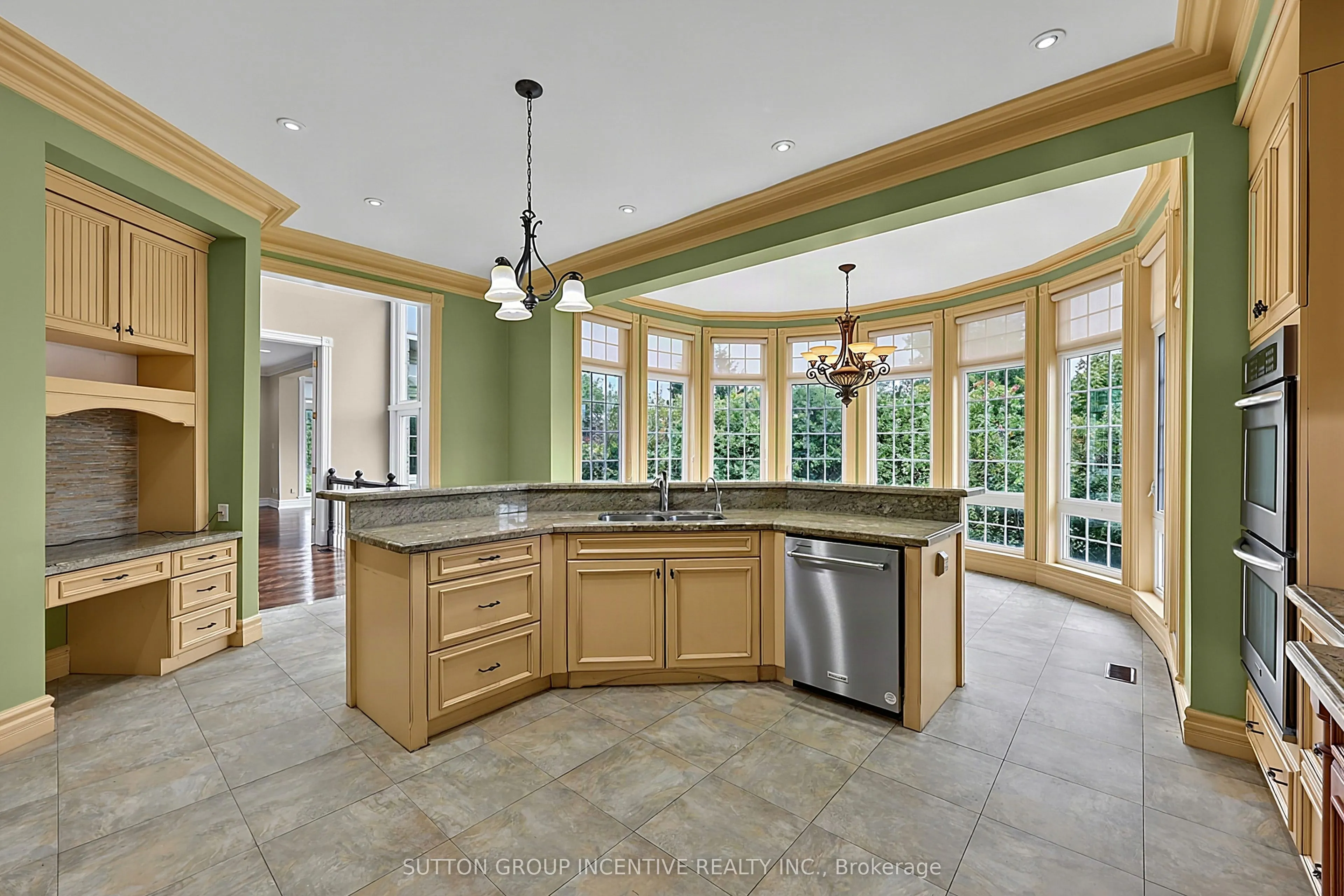 25 Bovair Trail
