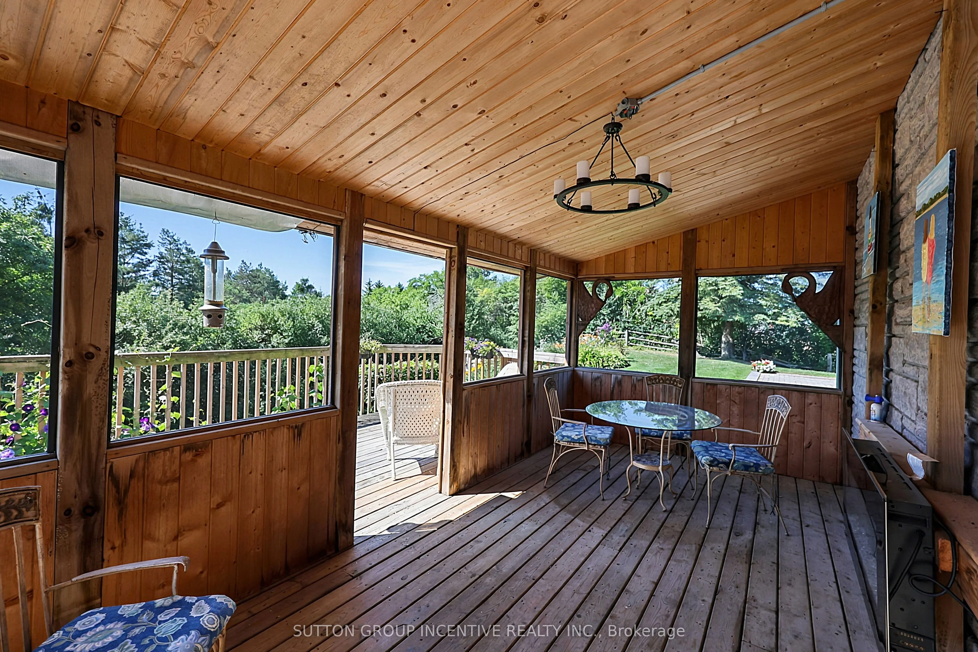 25 Bovair Trail