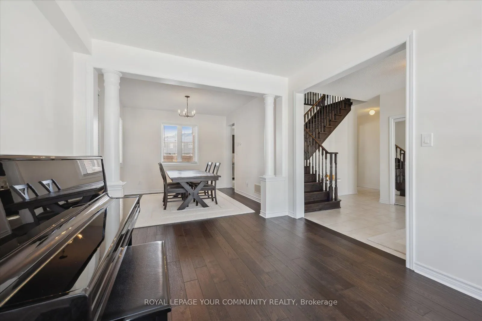 93 Mount Crescent
