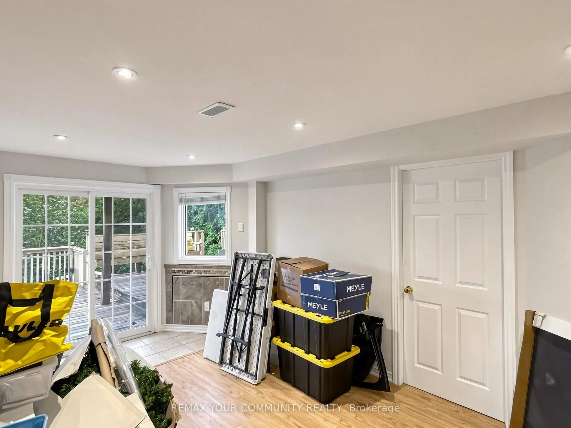 27 Mitchell Avenue