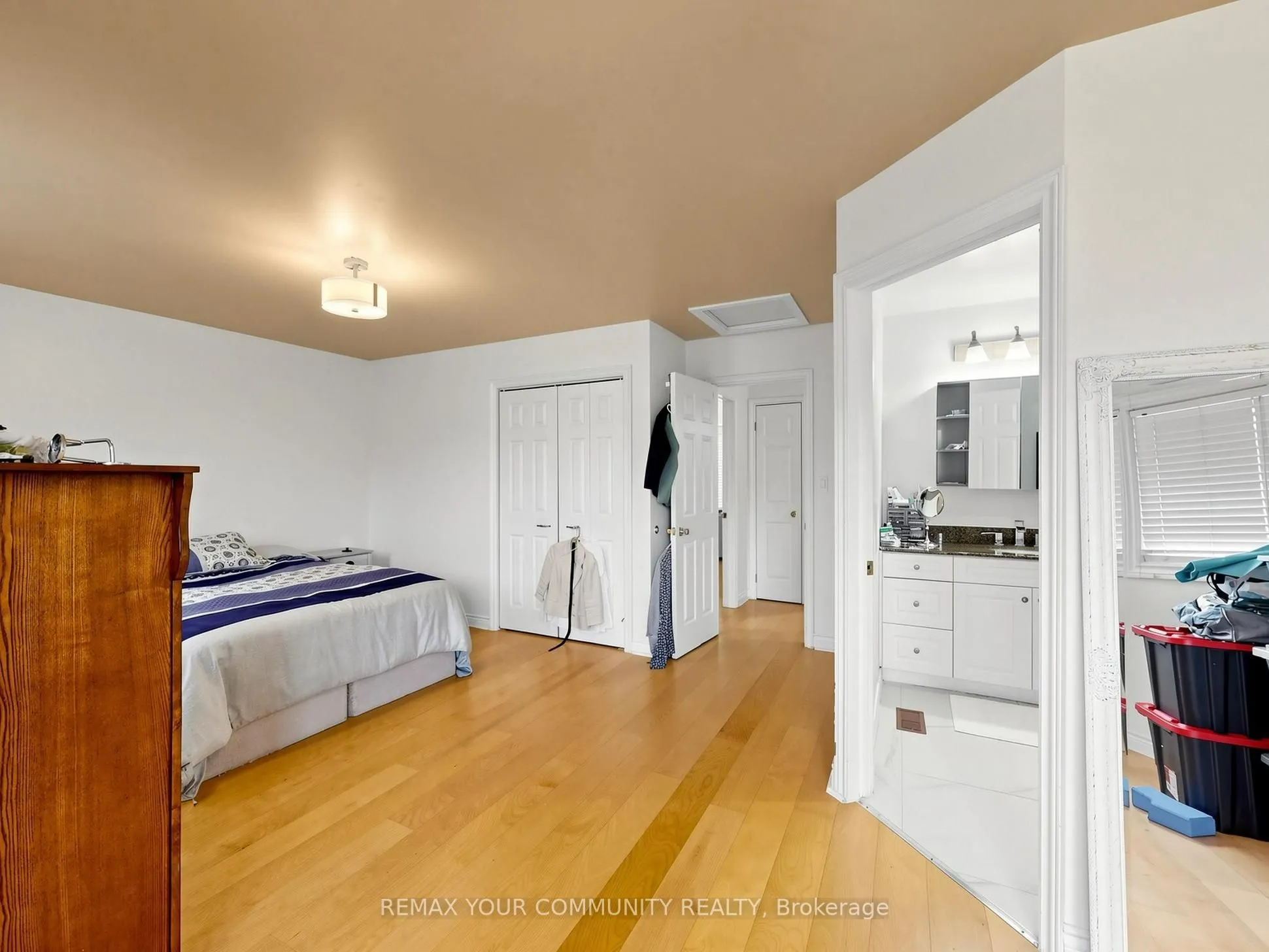 27 Mitchell Avenue