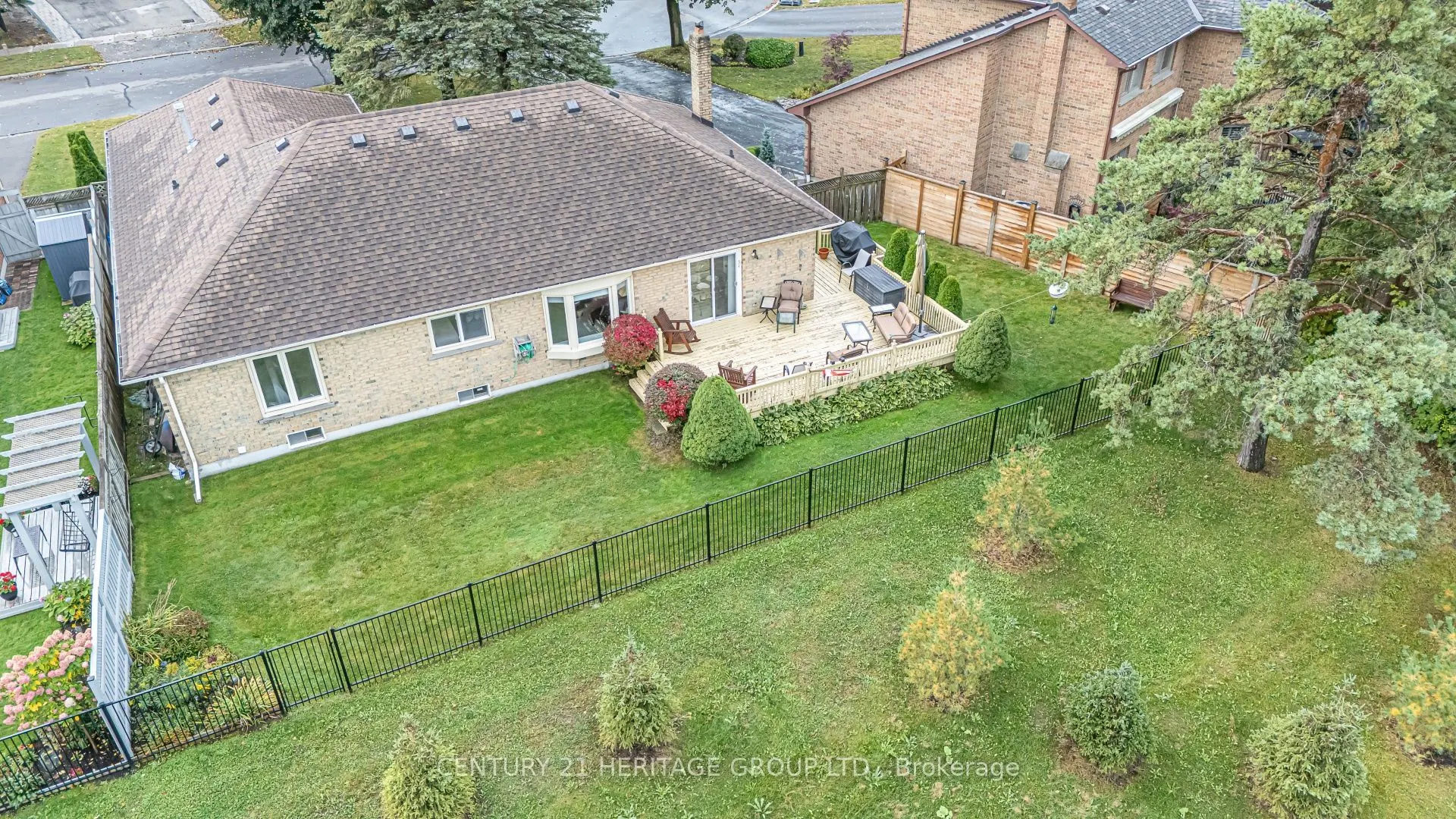 20 Simmons Crescent
