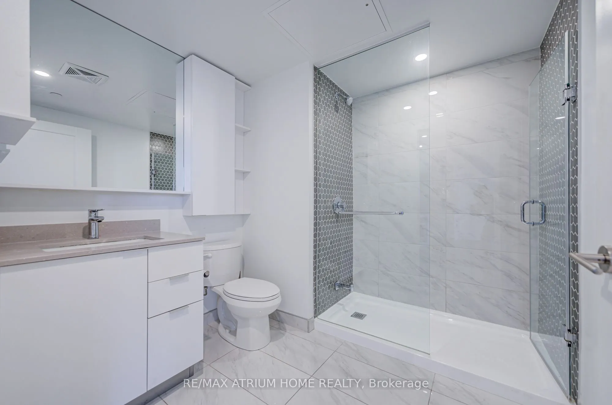 8 Cedarland Drive #1211