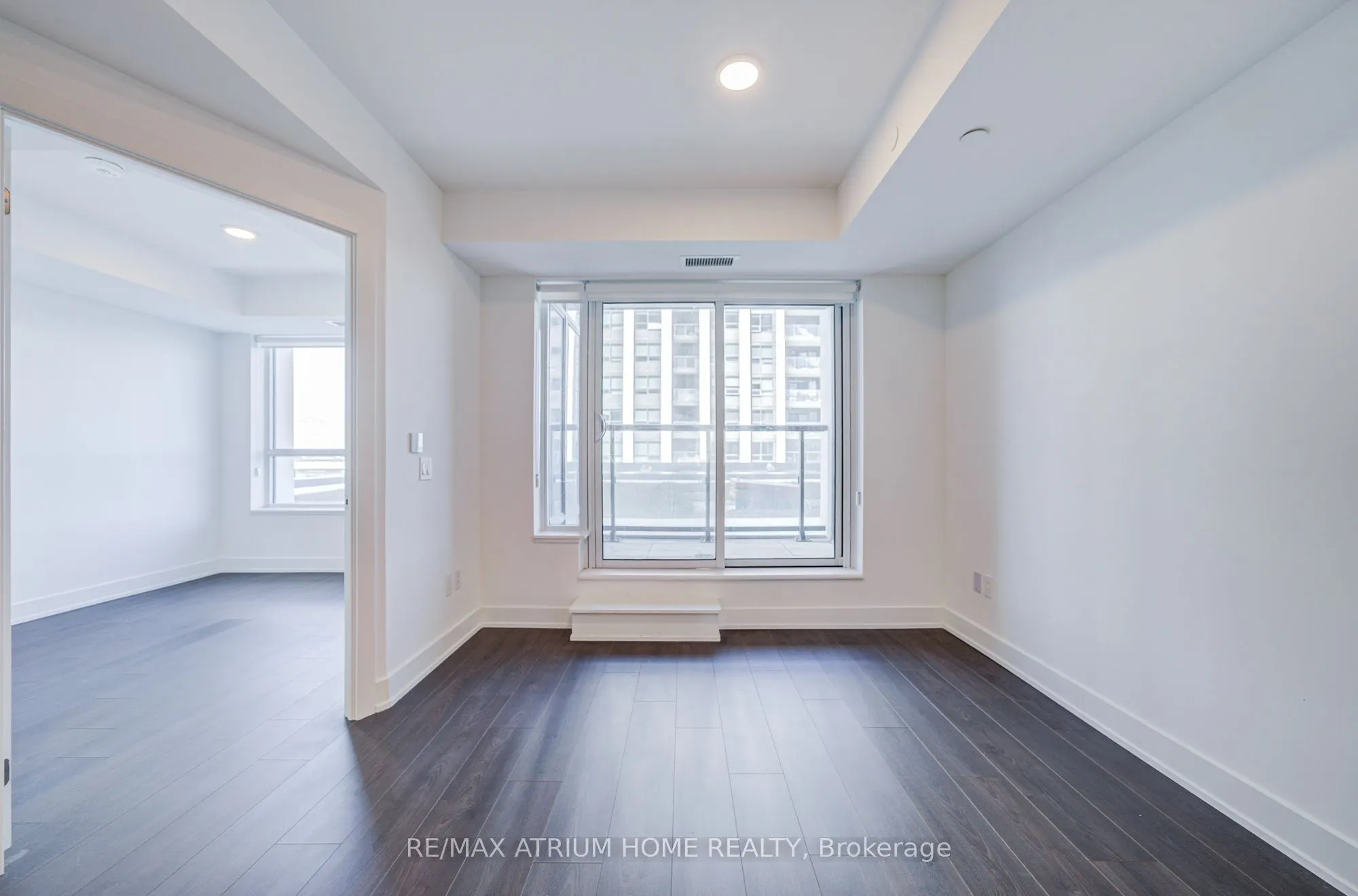 8 Cedarland Drive #1211