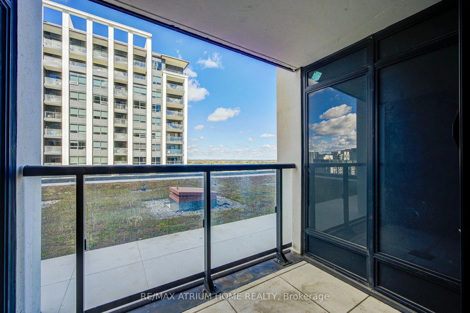 8 Cedarland Drive #1211