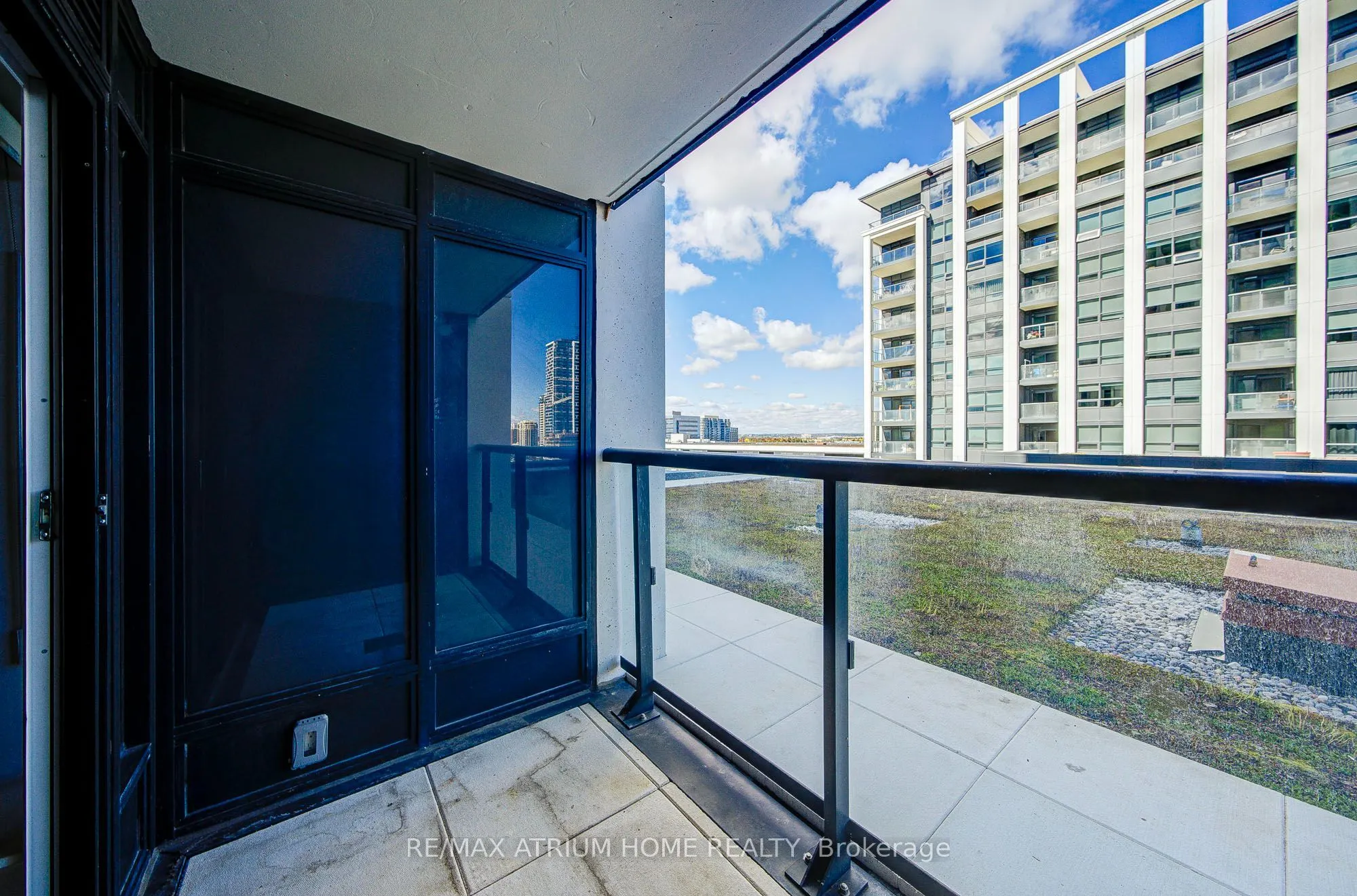 8 Cedarland Drive #1211