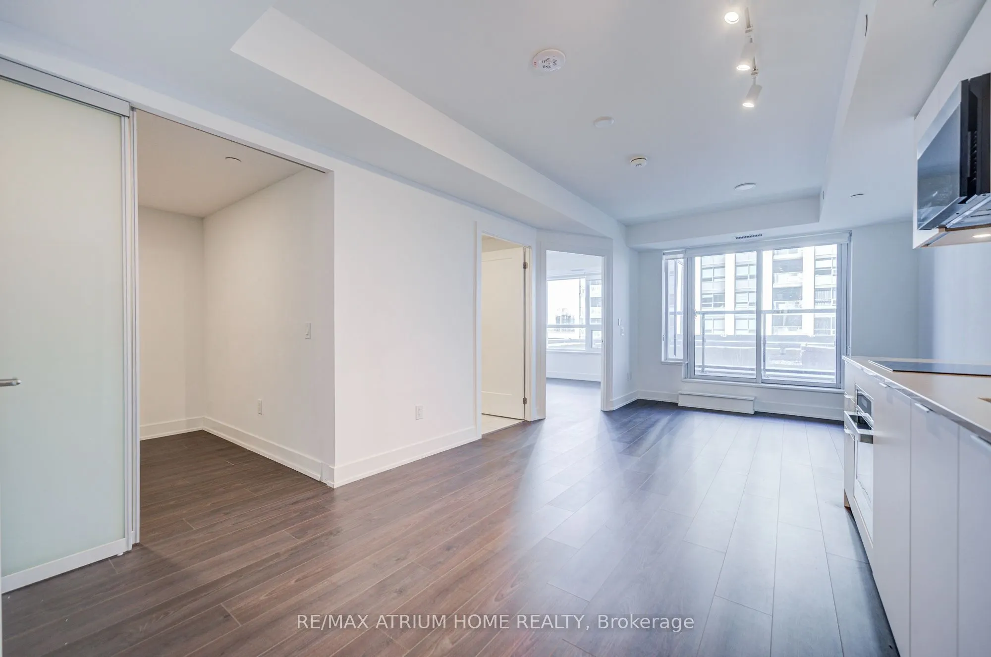 8 Cedarland Drive #1211