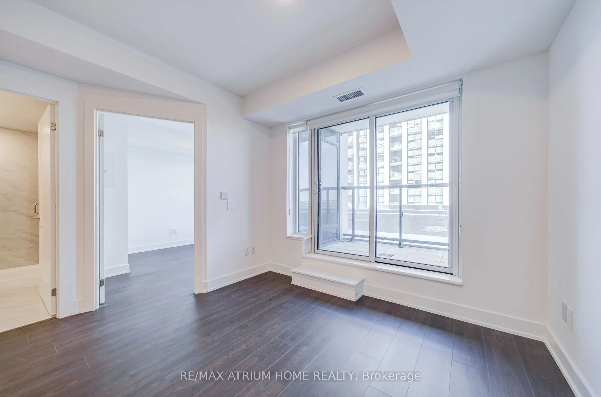 8 Cedarland Drive #1211