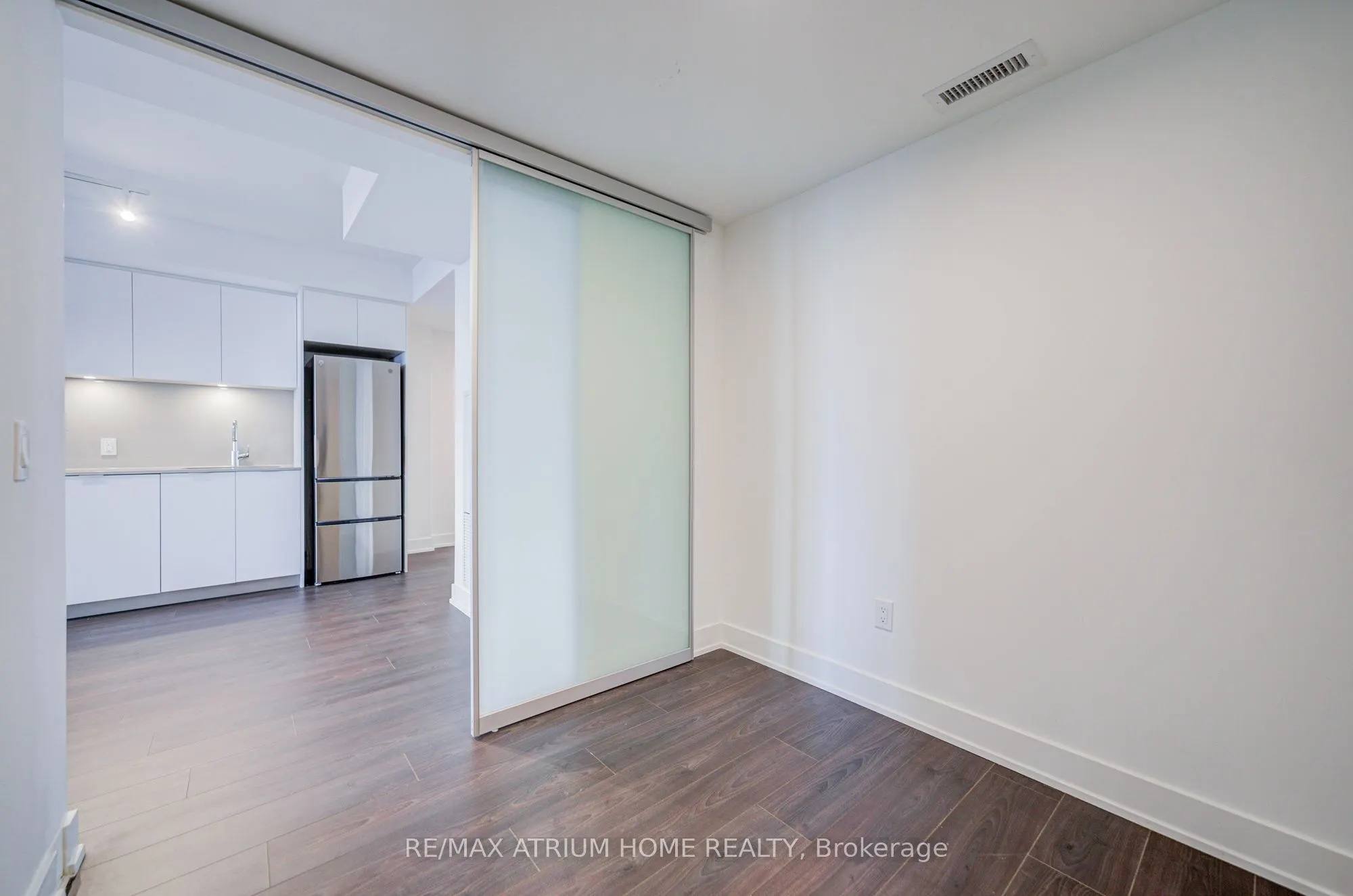 8 Cedarland Drive #1211