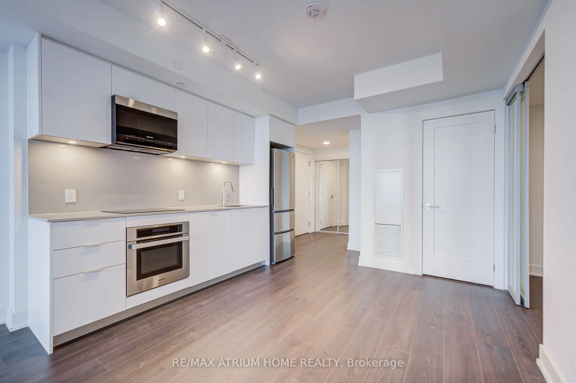 8 Cedarland Drive #1211