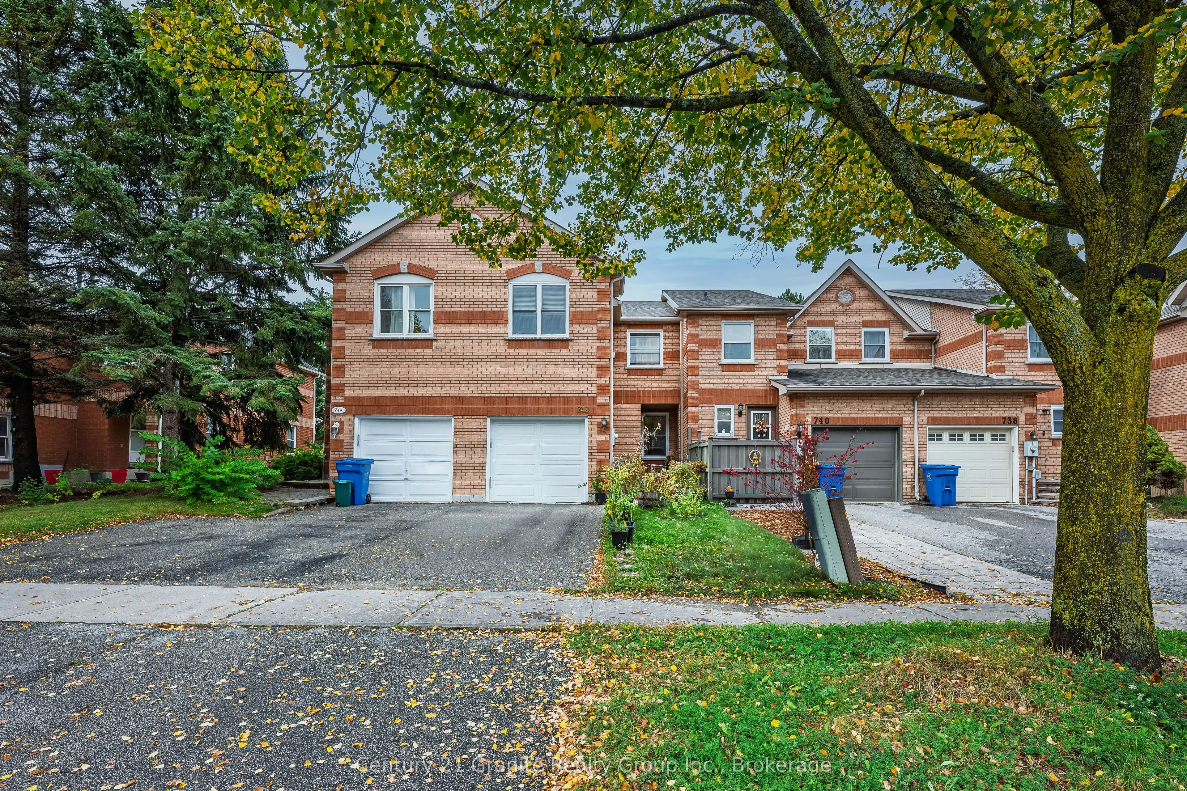 742 Shanahan Boulevard