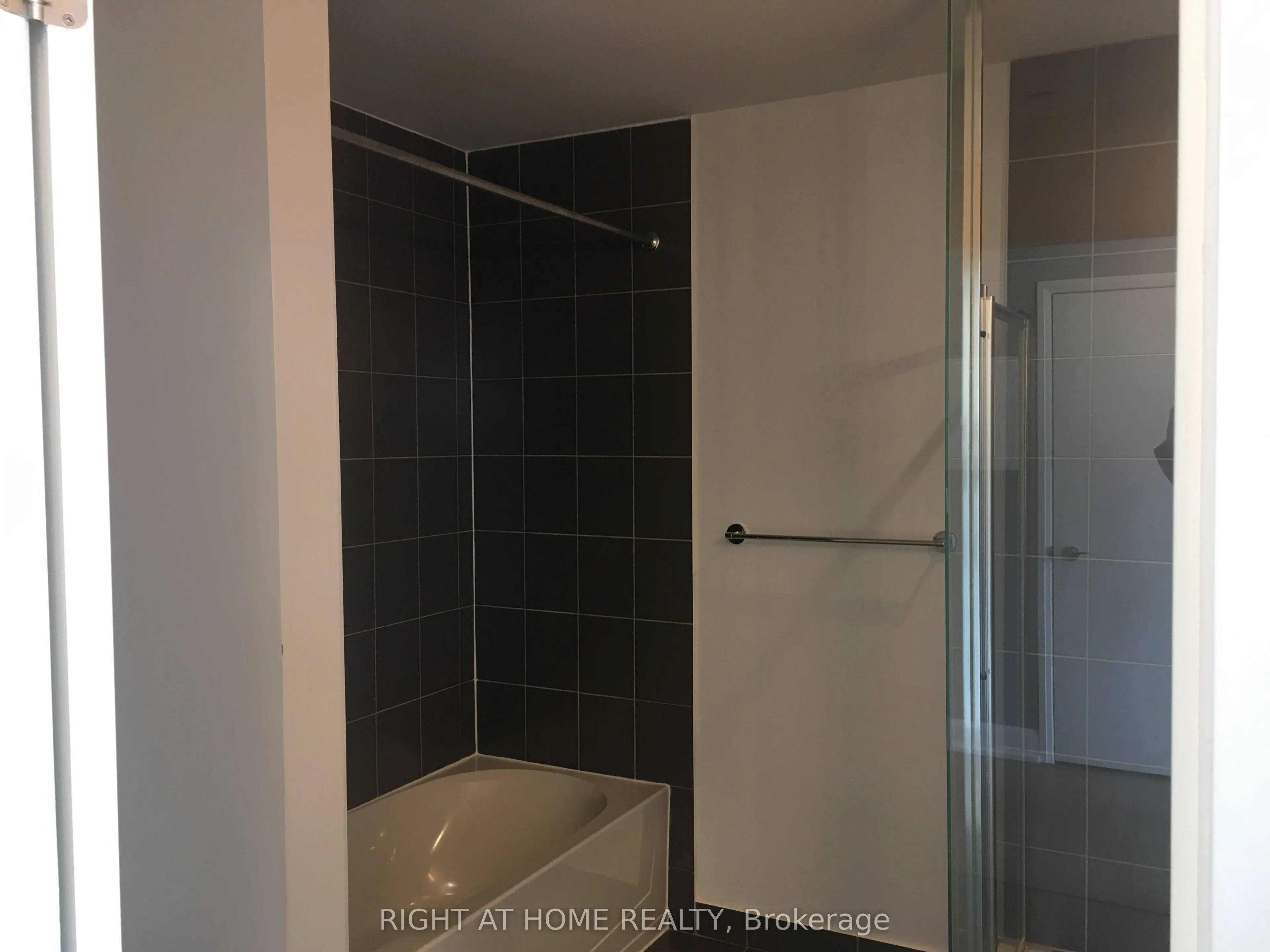 2910 Highway No, 7 Road W #312