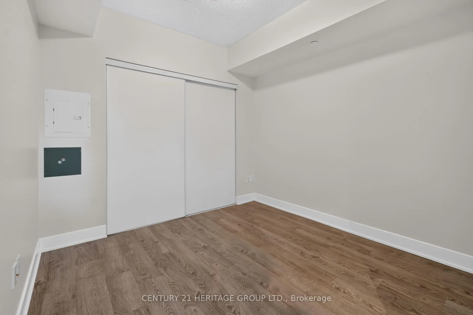 7608 Yonge Street #116