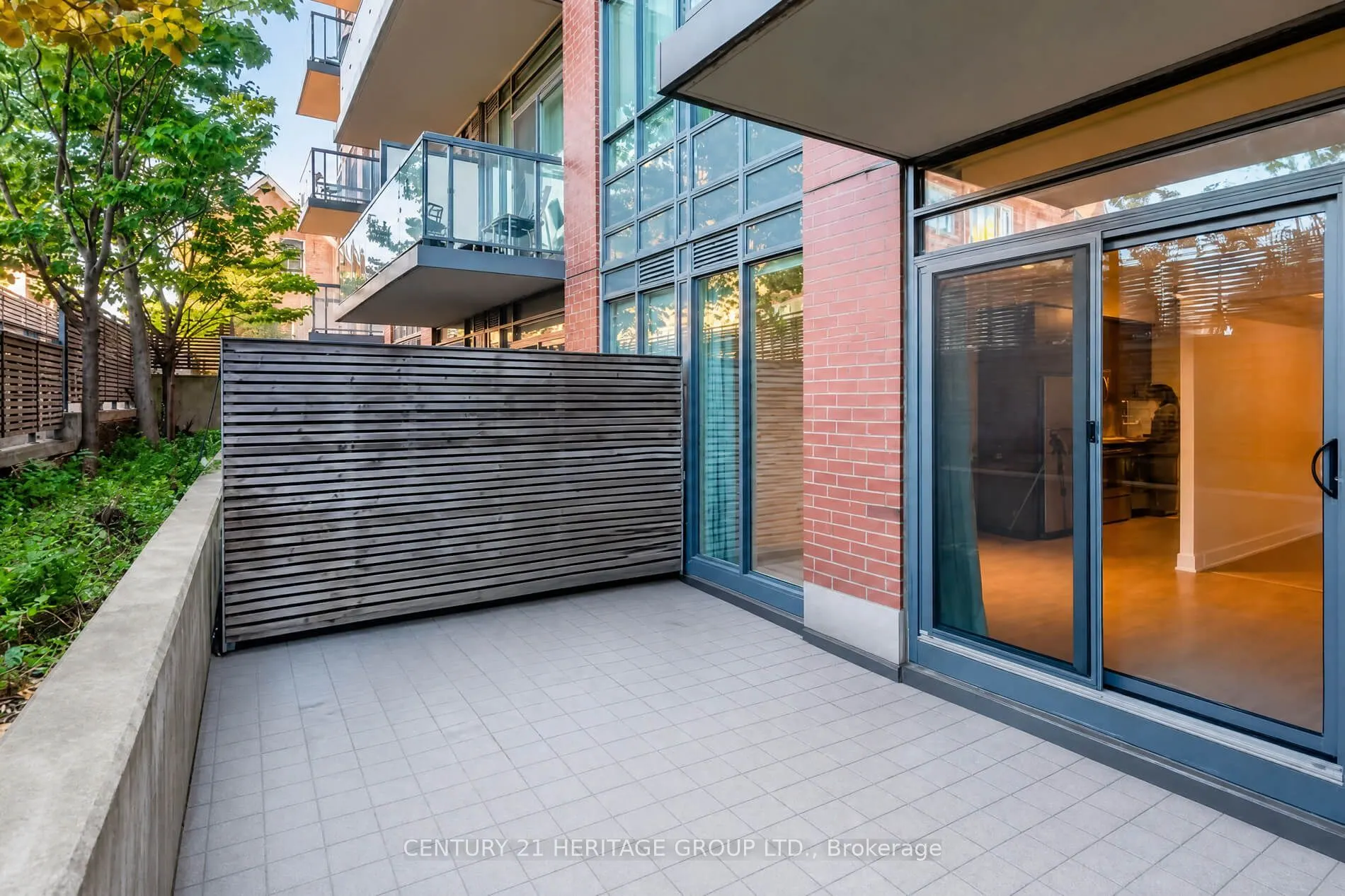 7608 Yonge Street #116