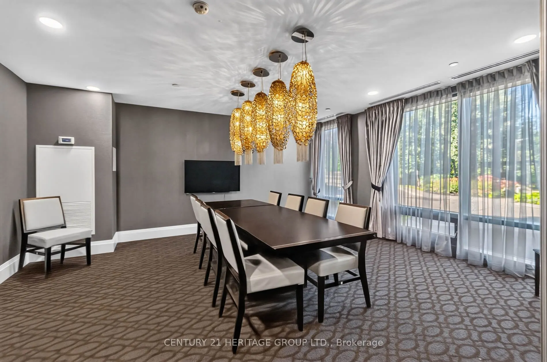 7608 Yonge Street #116