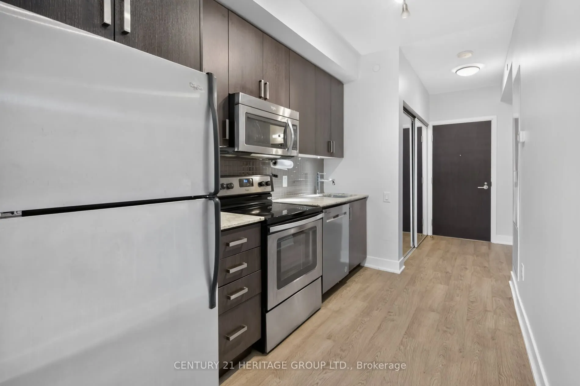 7608 Yonge Street #116