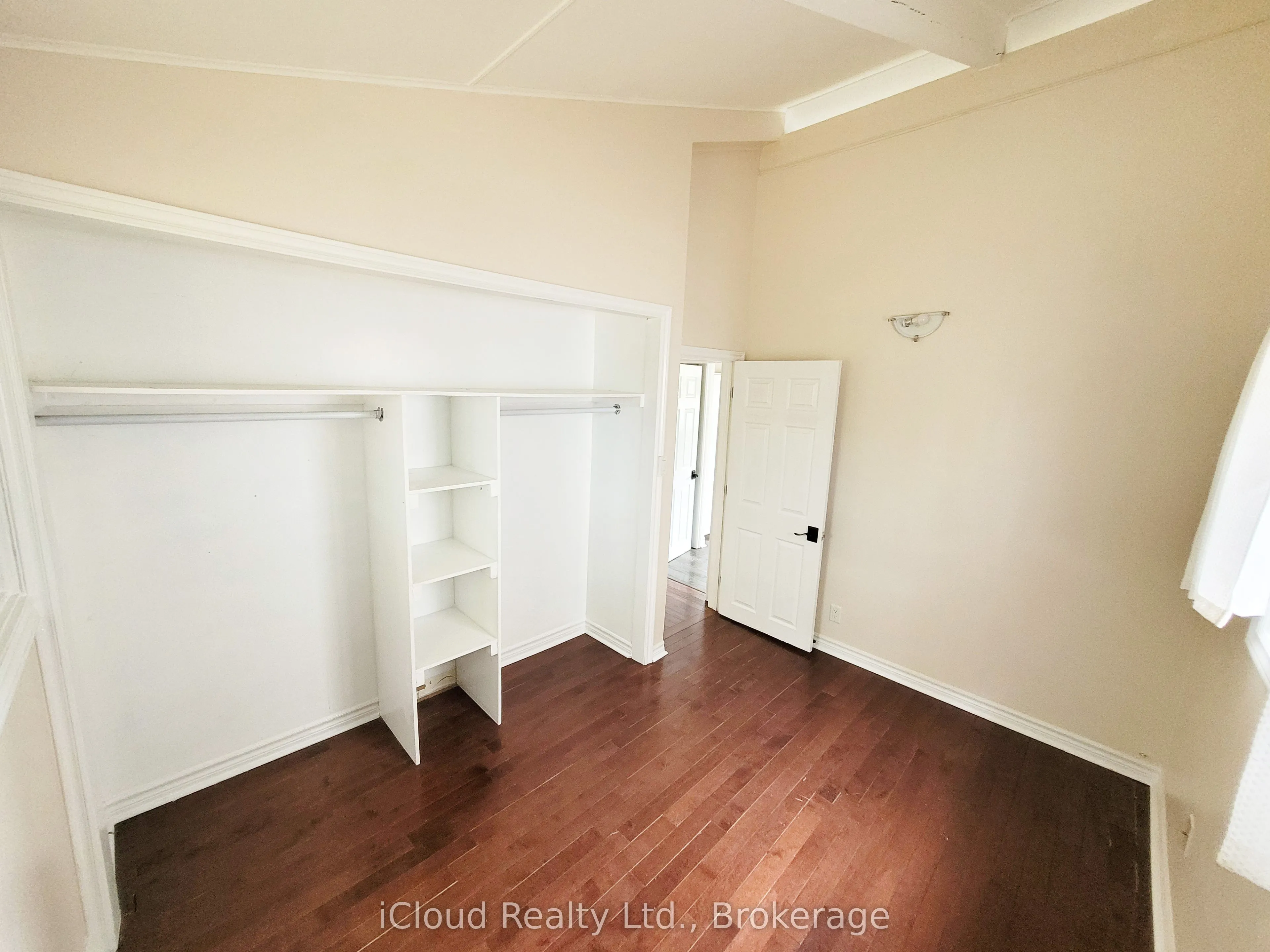 172 Silas Boulevard