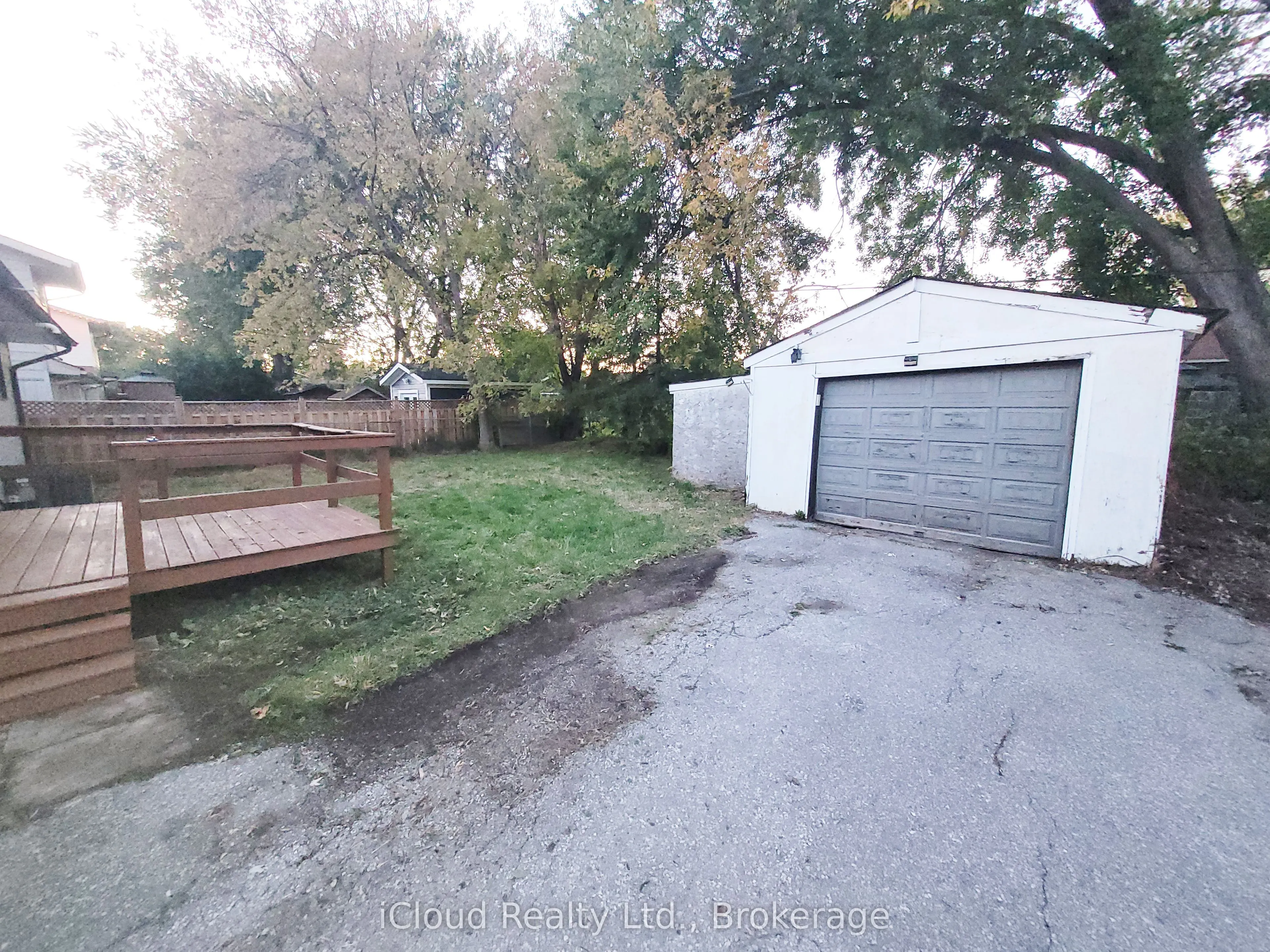 172 Silas Boulevard