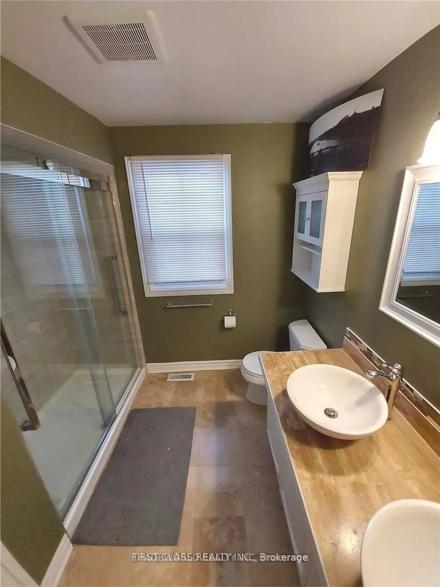 880 Leslie Valley Drive ##1
