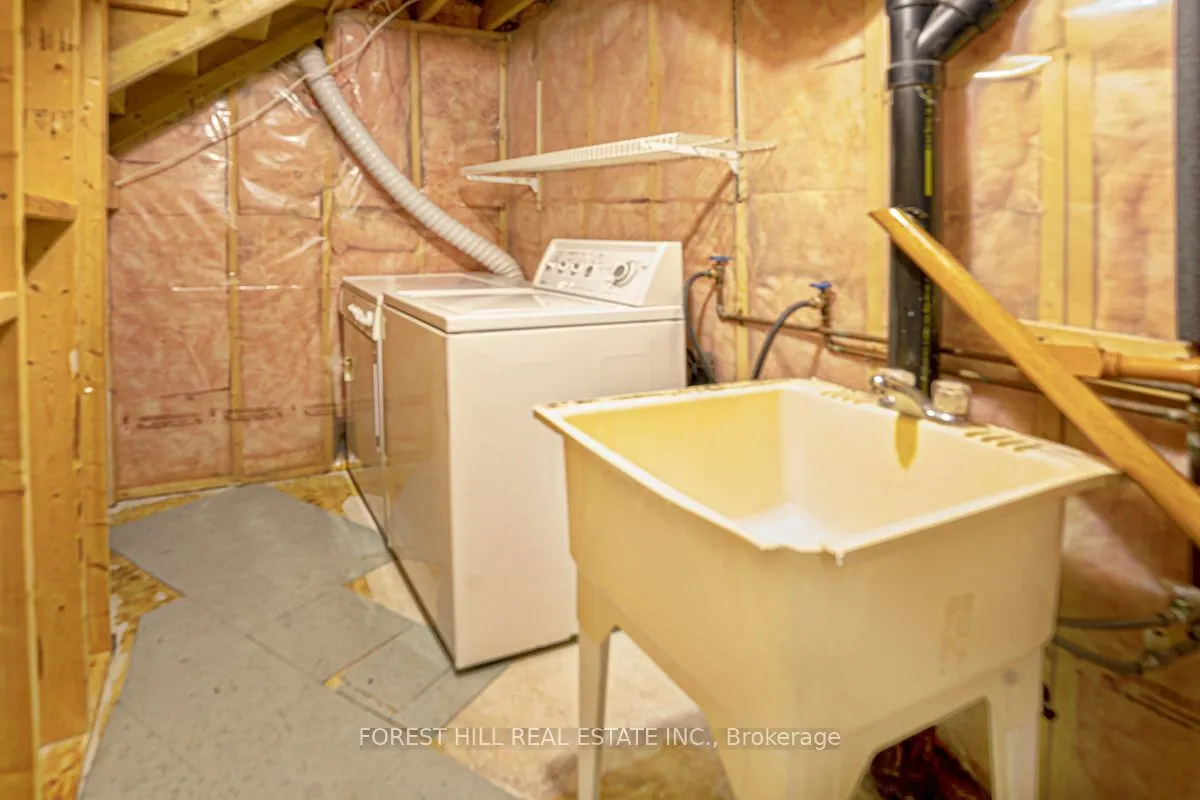 56 Cooperage Crescent #Bsmt