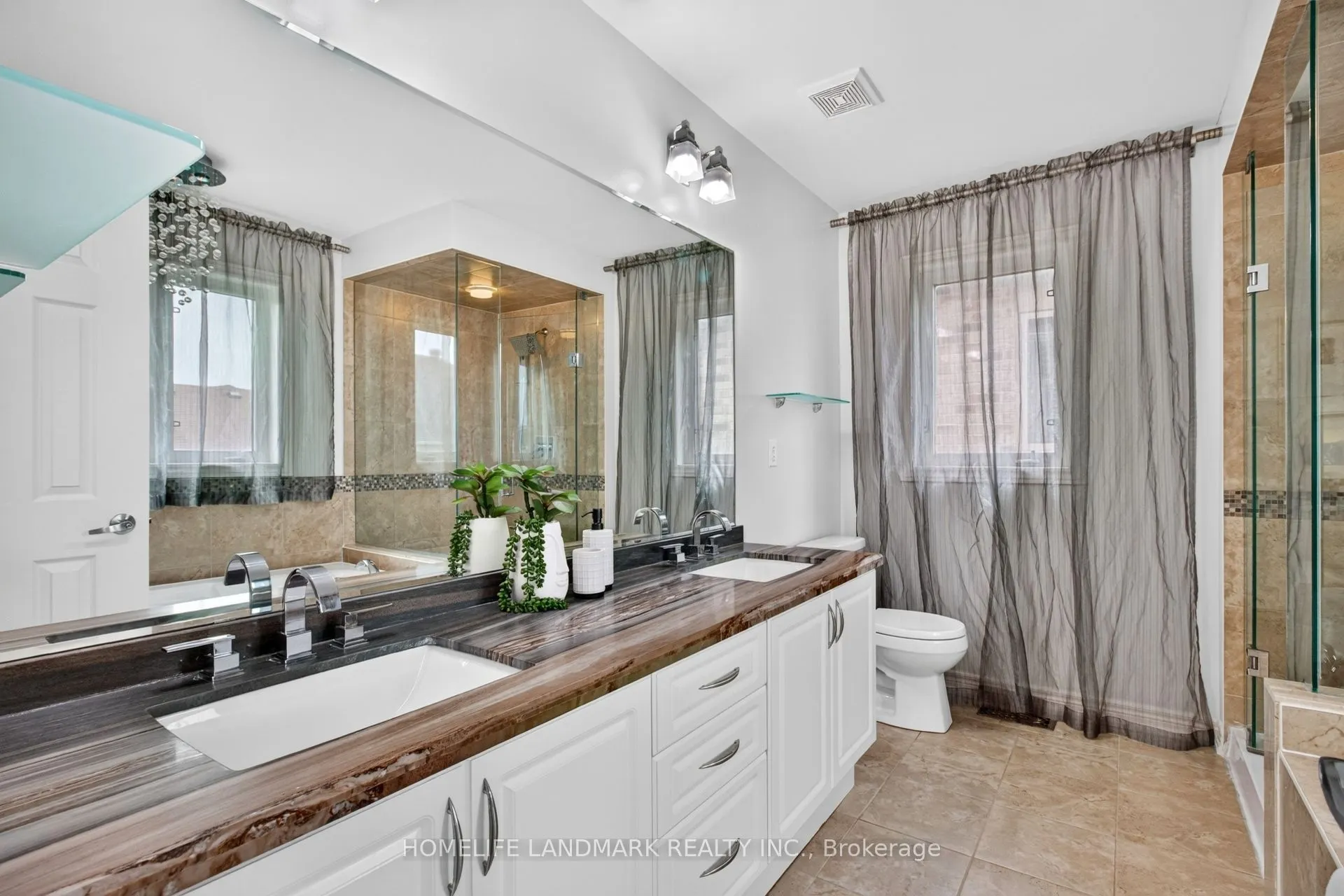 75 Estrella Crescent