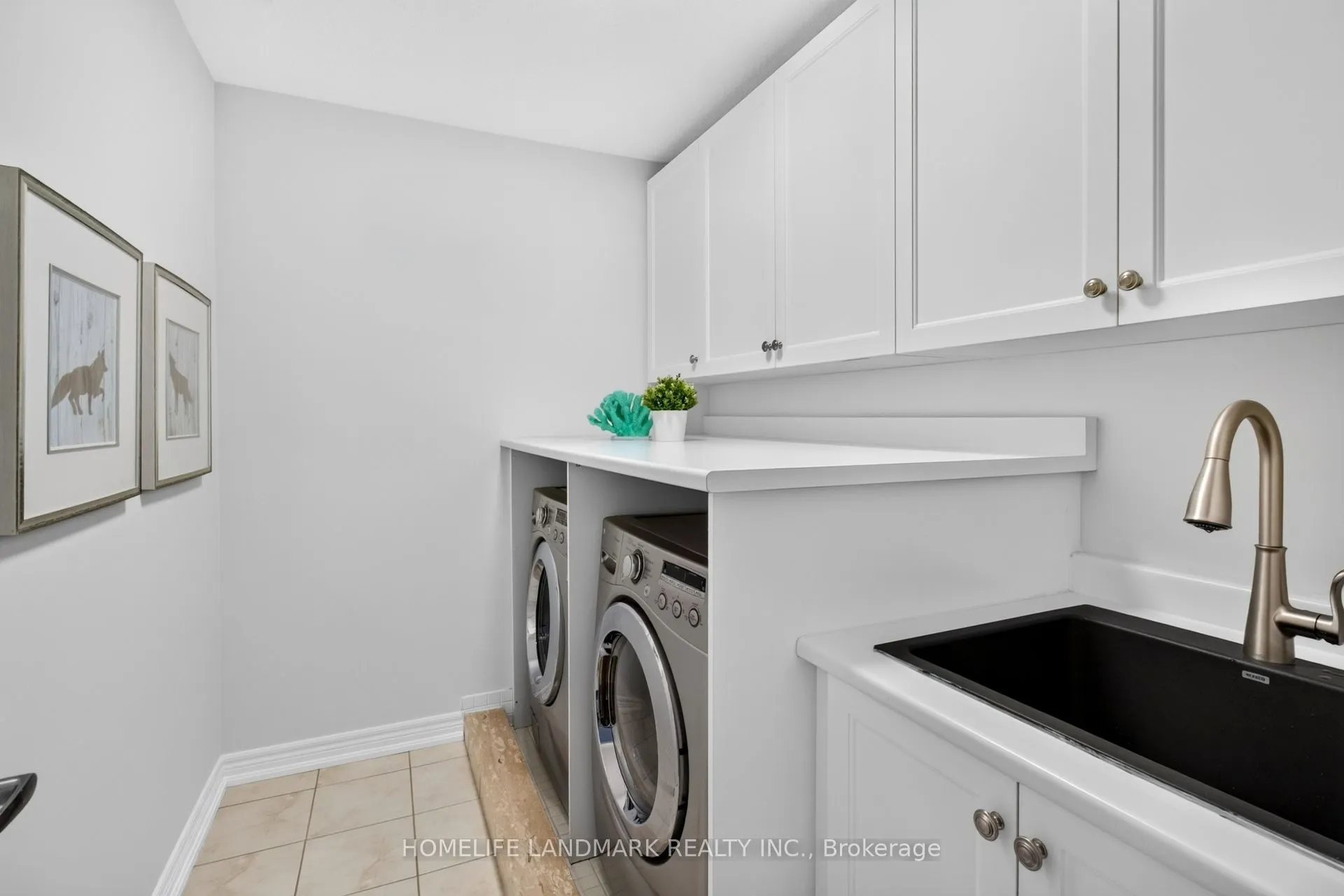 75 Estrella Crescent