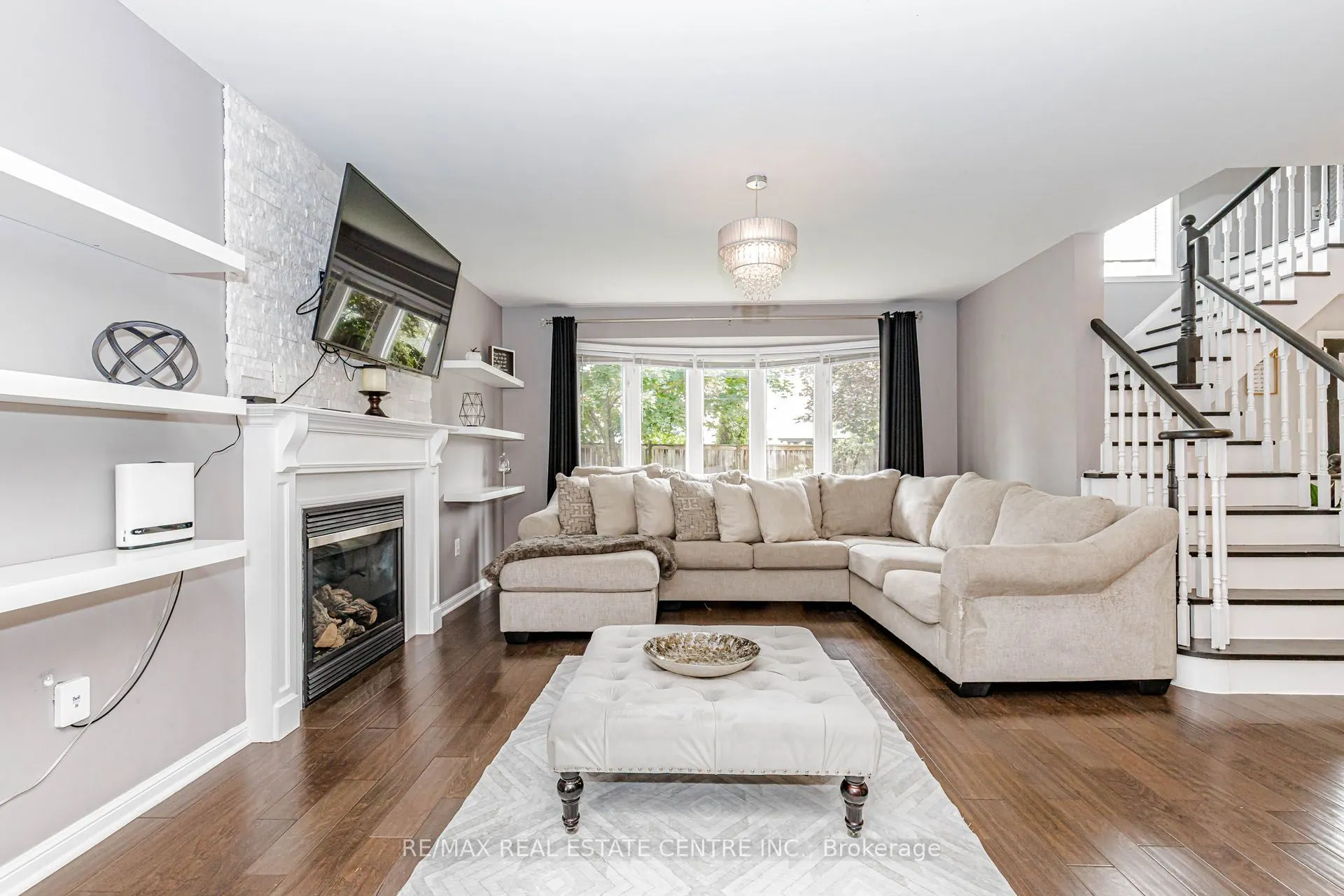 12 Dunning Drive