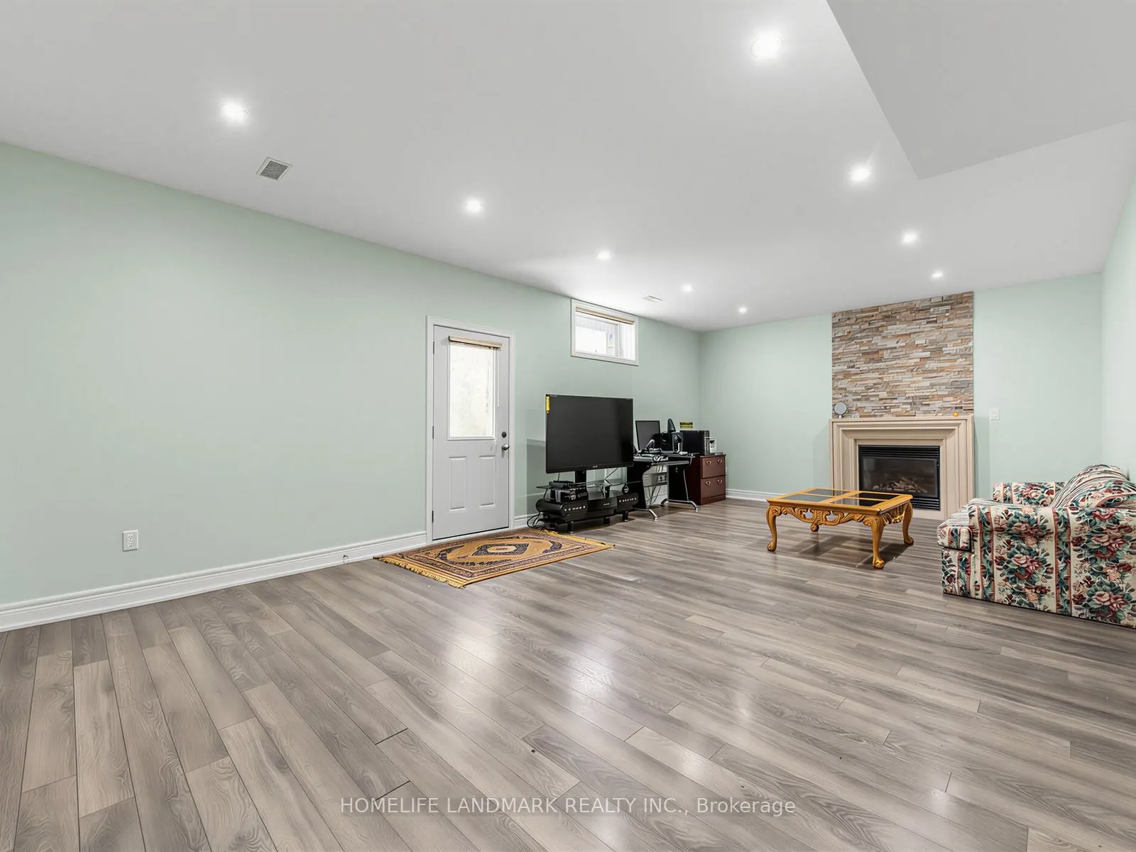 9A Anglin Drive