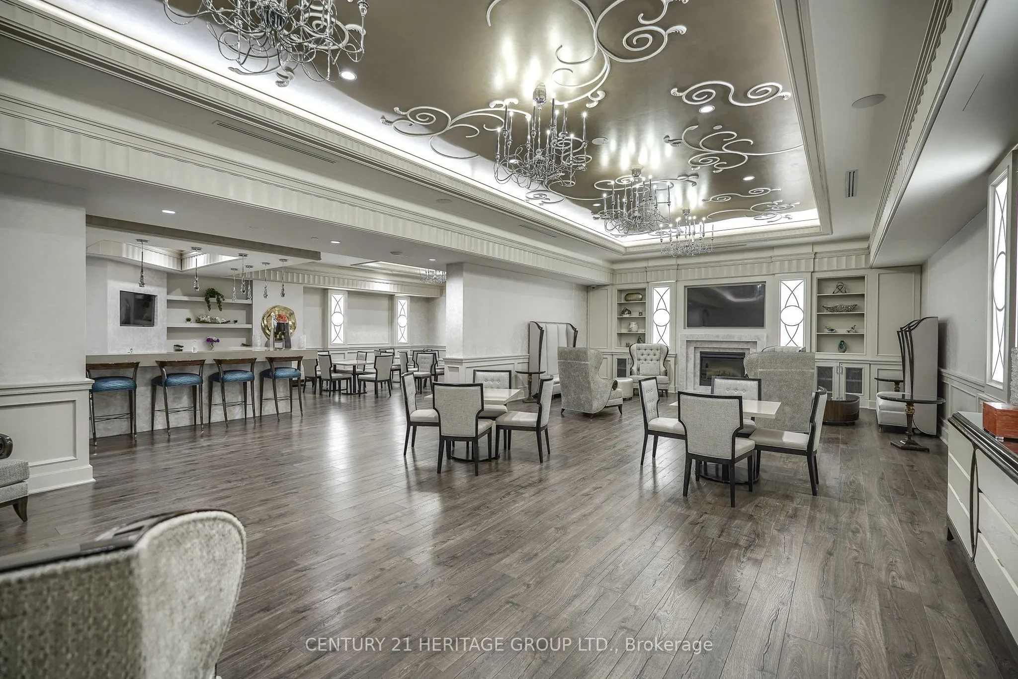 9075 Jane Street #1807