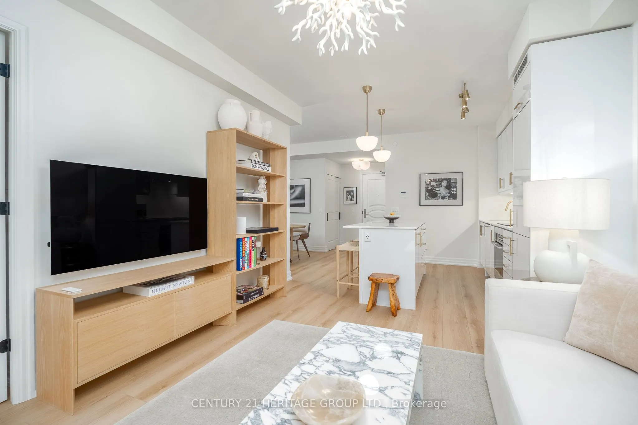9075 Jane Street #1807