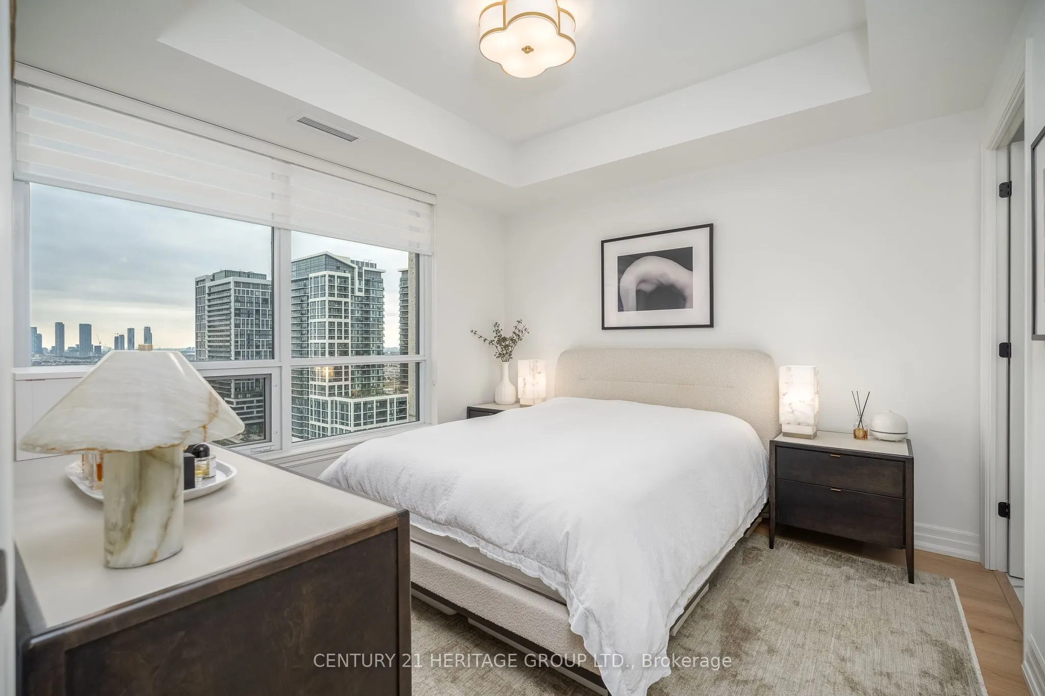 9075 Jane Street #1807