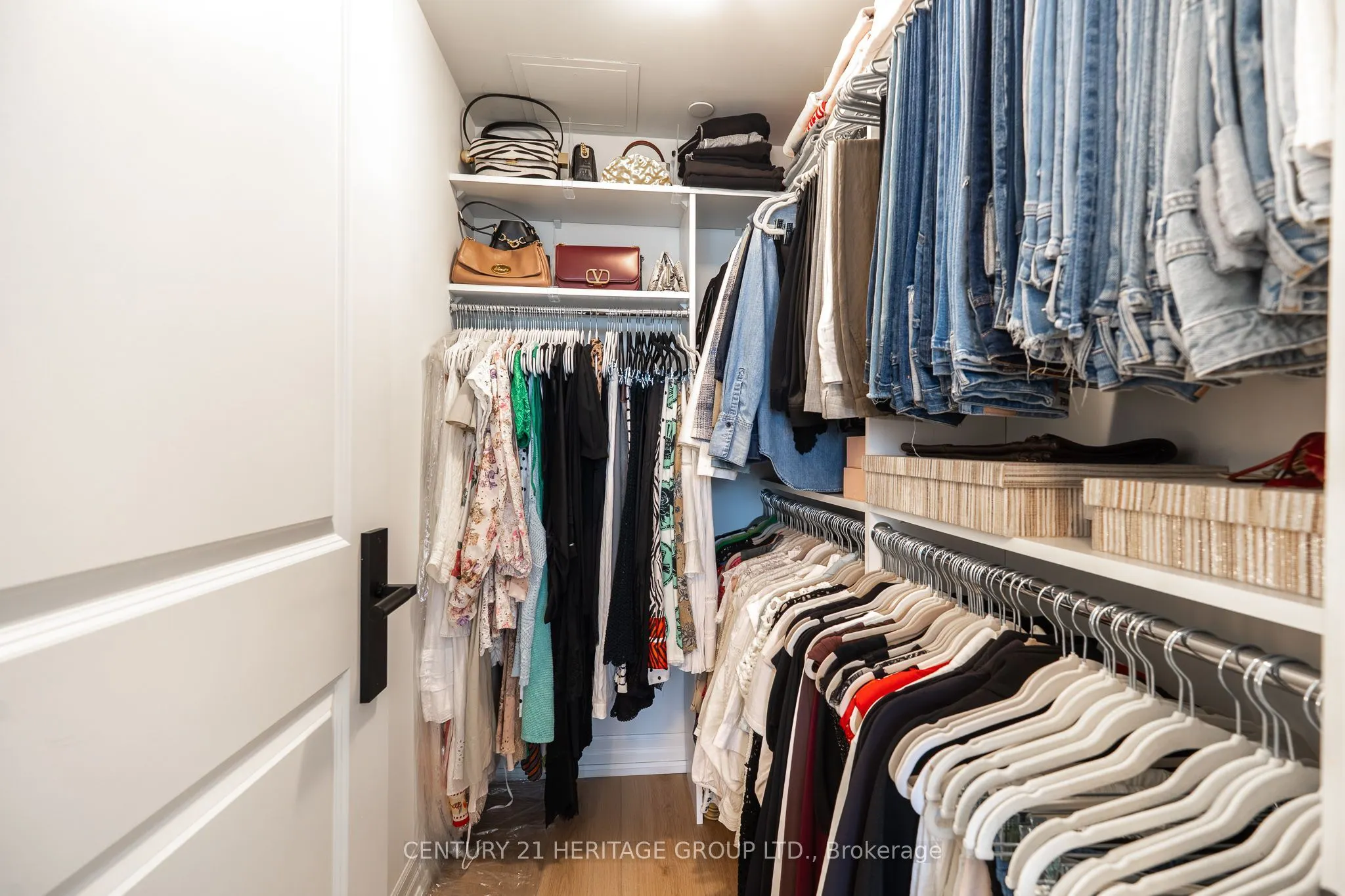 9075 Jane Street #1807