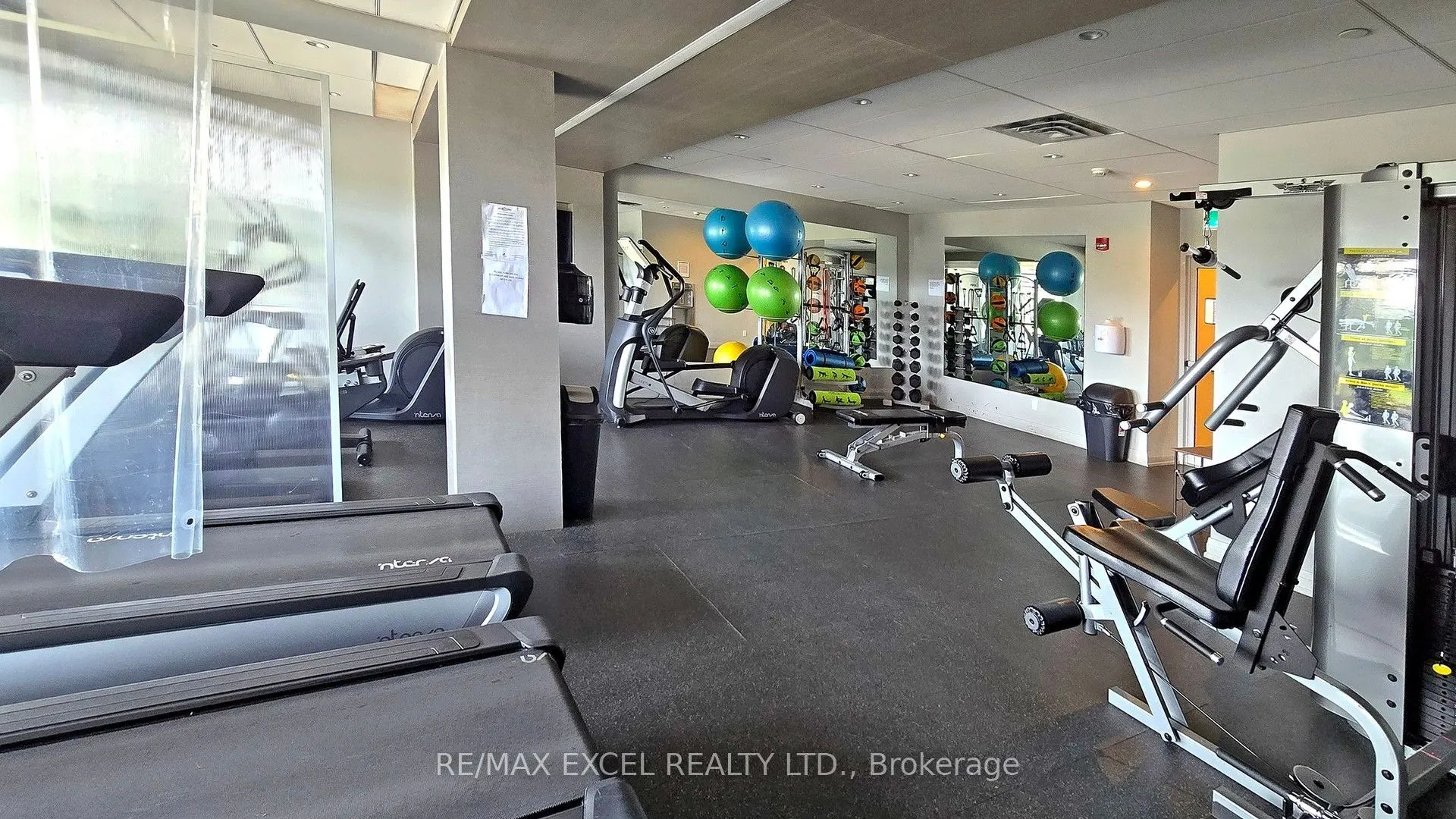 2 Adam Sellers Street #103