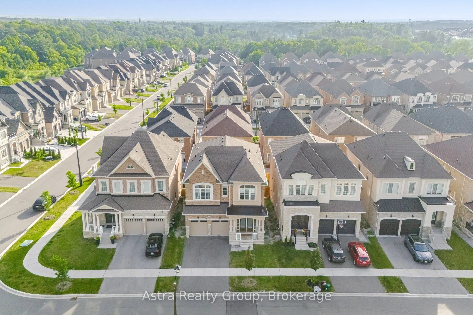 152 Stormont Trail