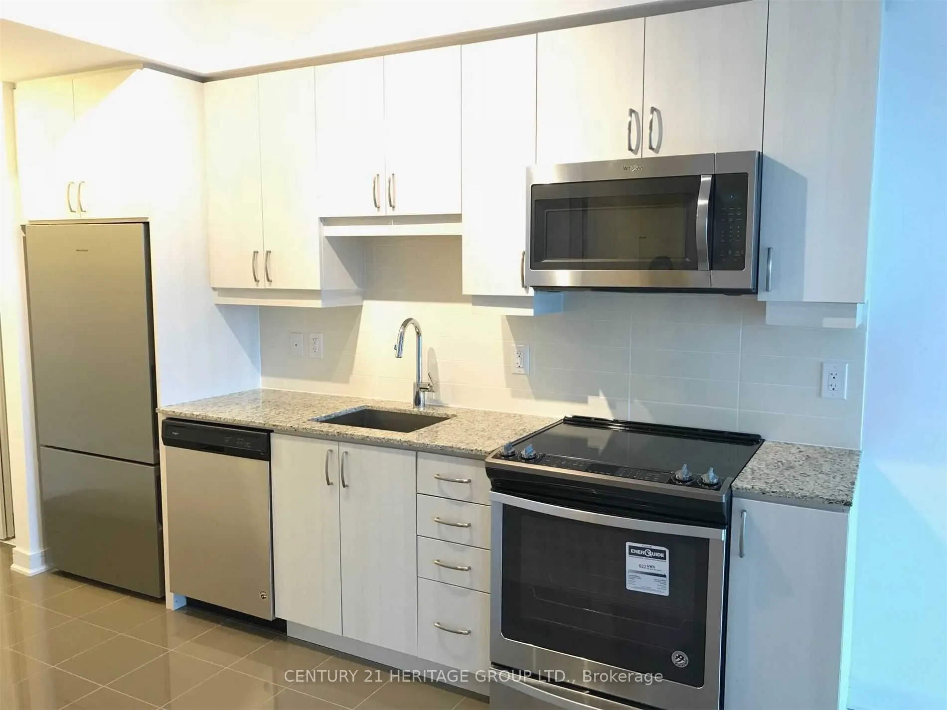 9201 Yonge Street #NW 2202