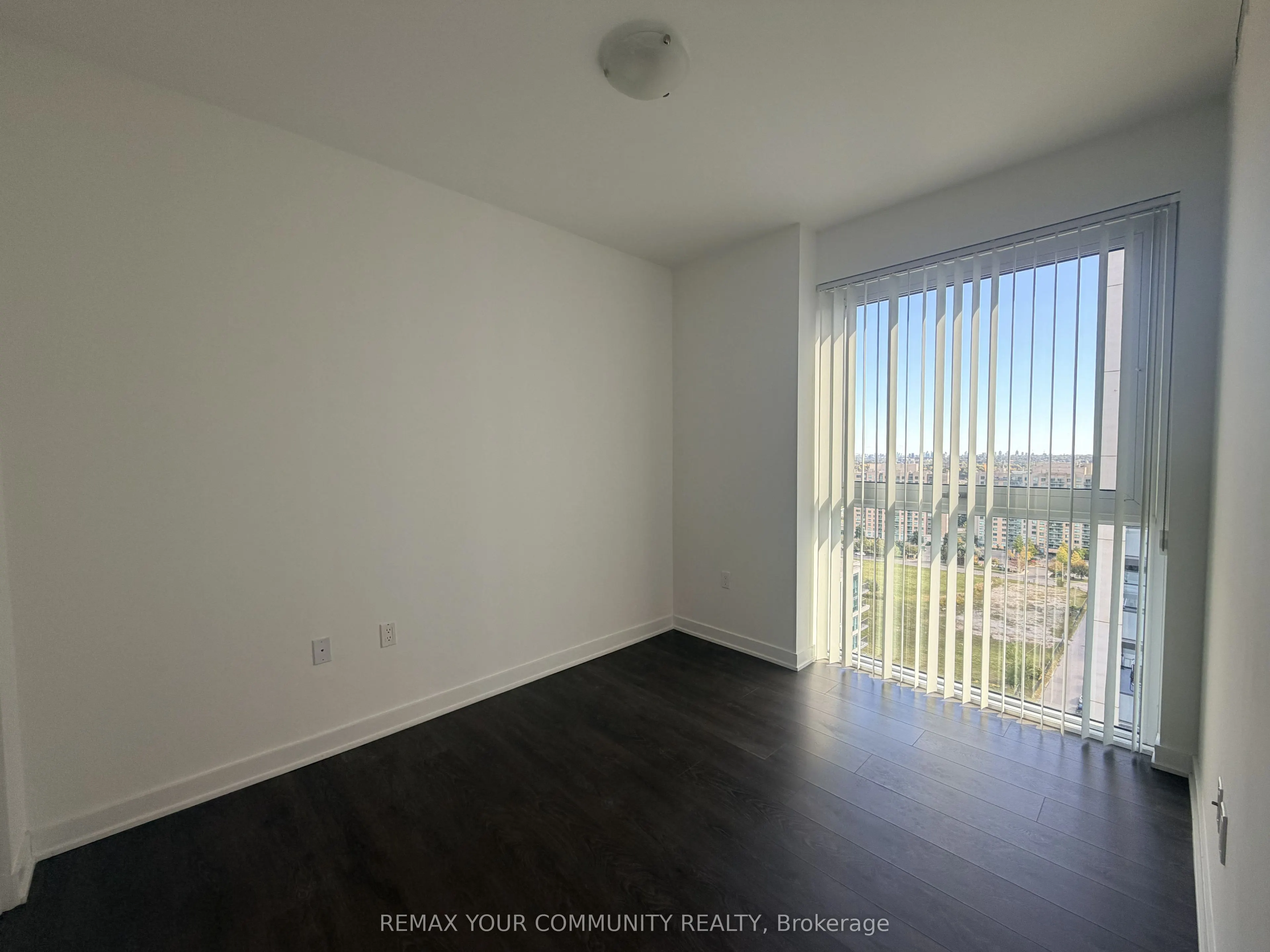 75 Oneida Crescent #1809